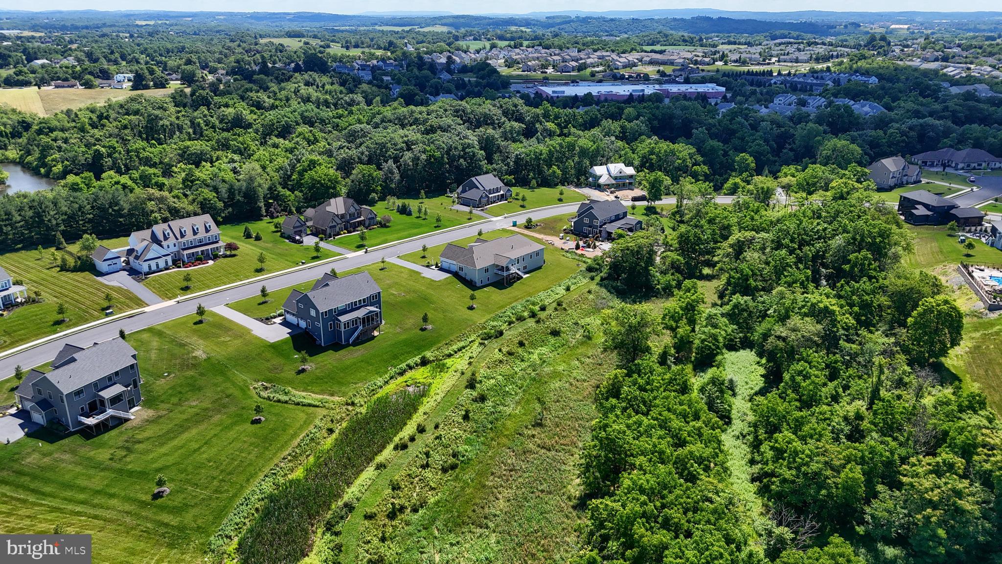 WILLOW CREEK FARMS - Residential