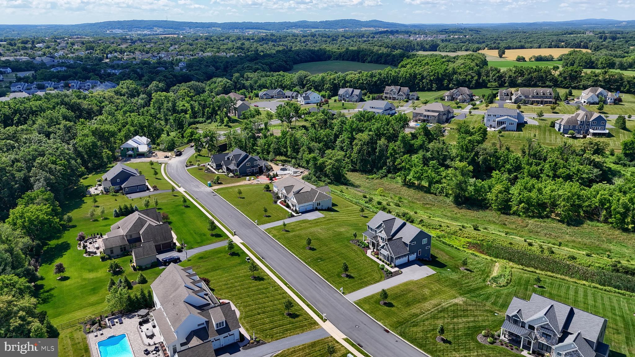 WILLOW CREEK FARMS - Residential