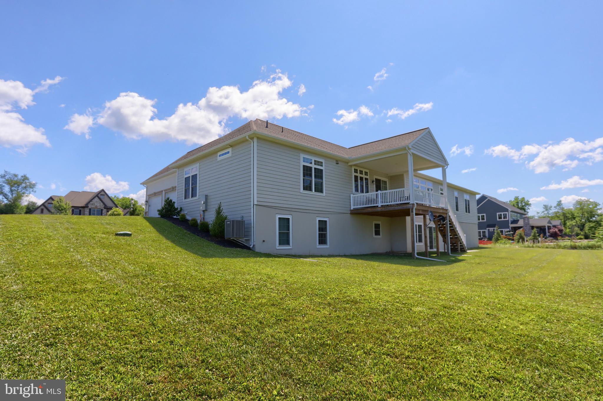 WILLOW CREEK FARMS - Residential