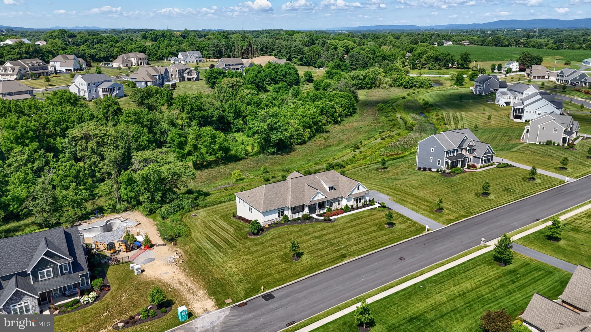 WILLOW CREEK FARMS - Residential