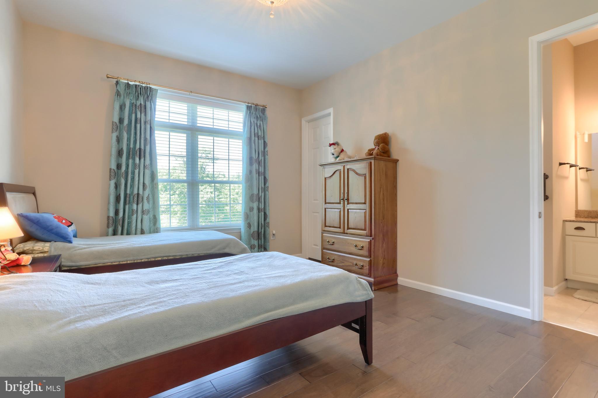 WILLOW CREEK FARMS - Residential