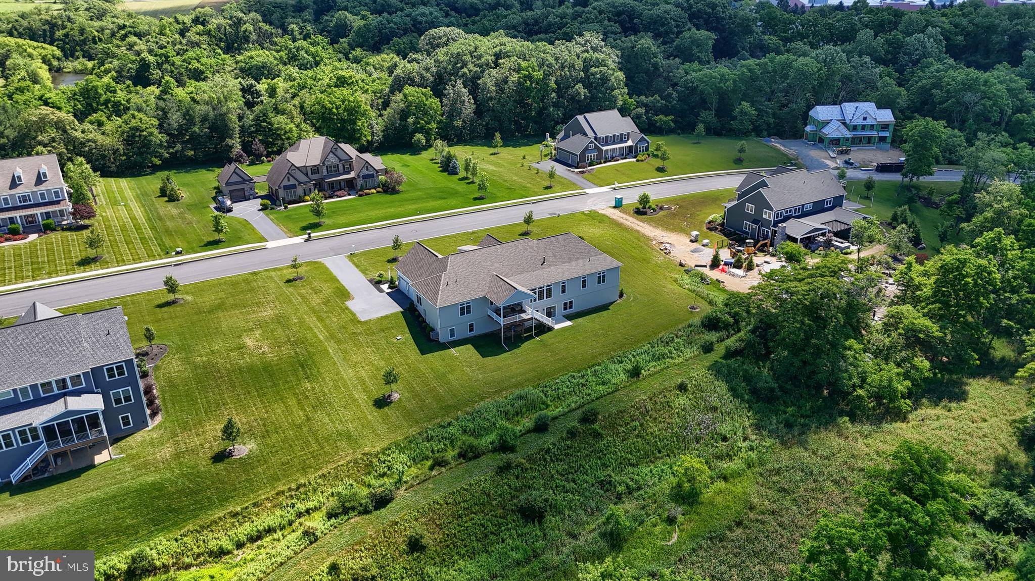 WILLOW CREEK FARMS - Residential