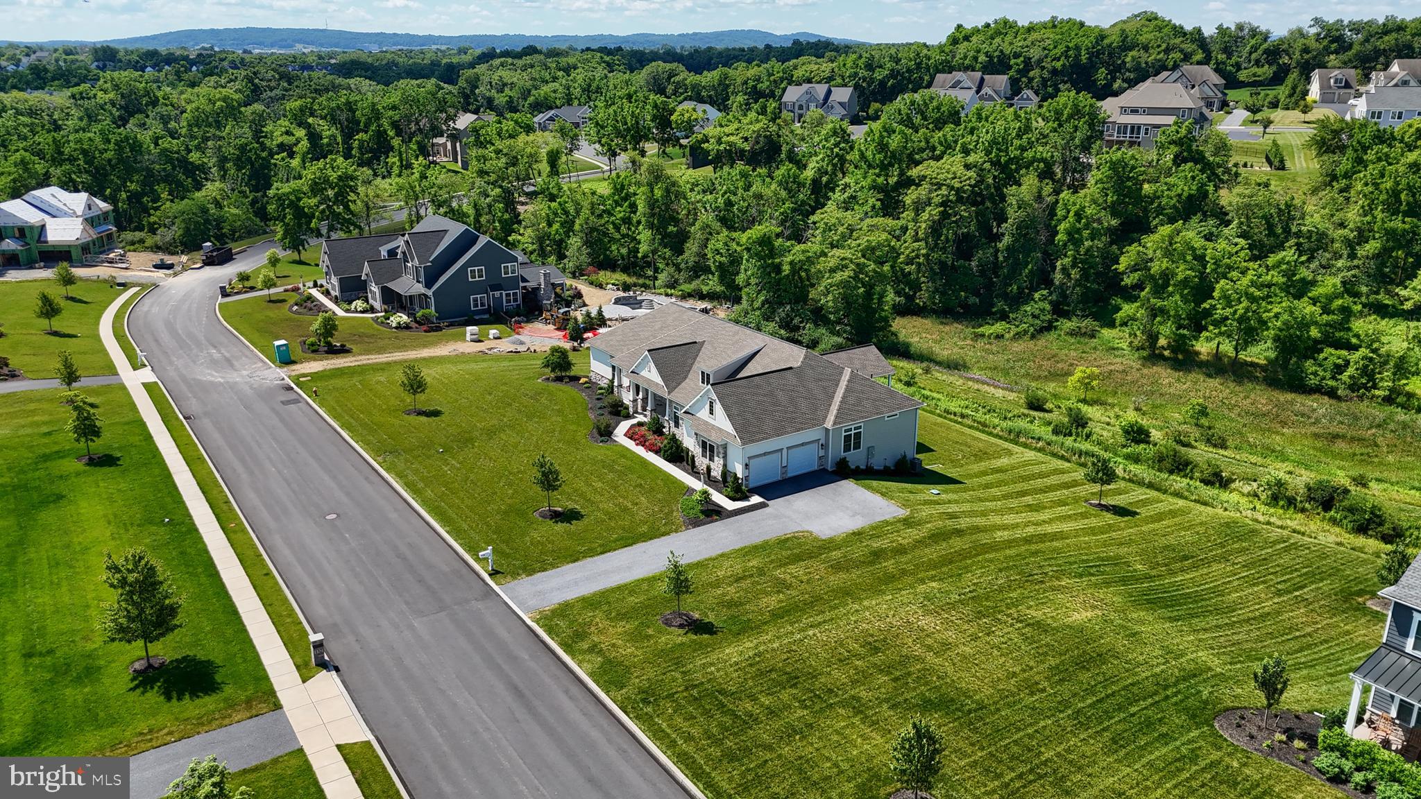 WILLOW CREEK FARMS - Residential