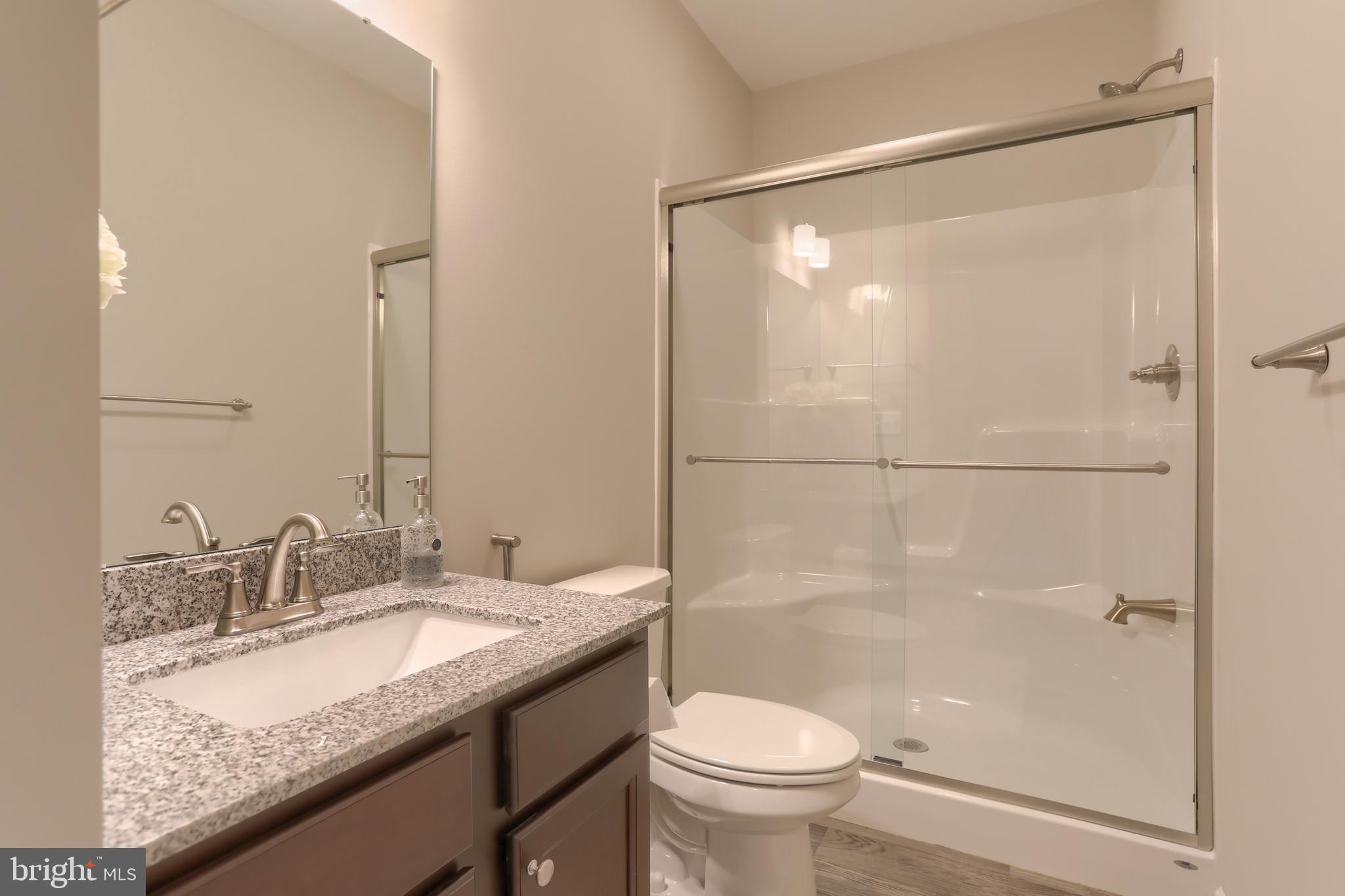 WILLOW CREEK FARMS - Residential