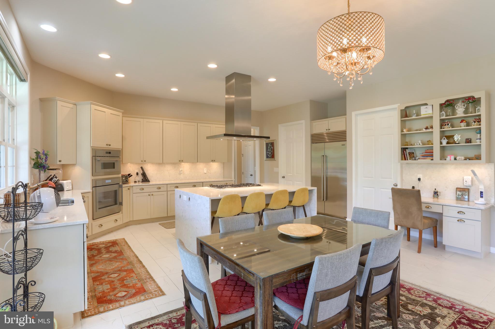 WILLOW CREEK FARMS - Residential