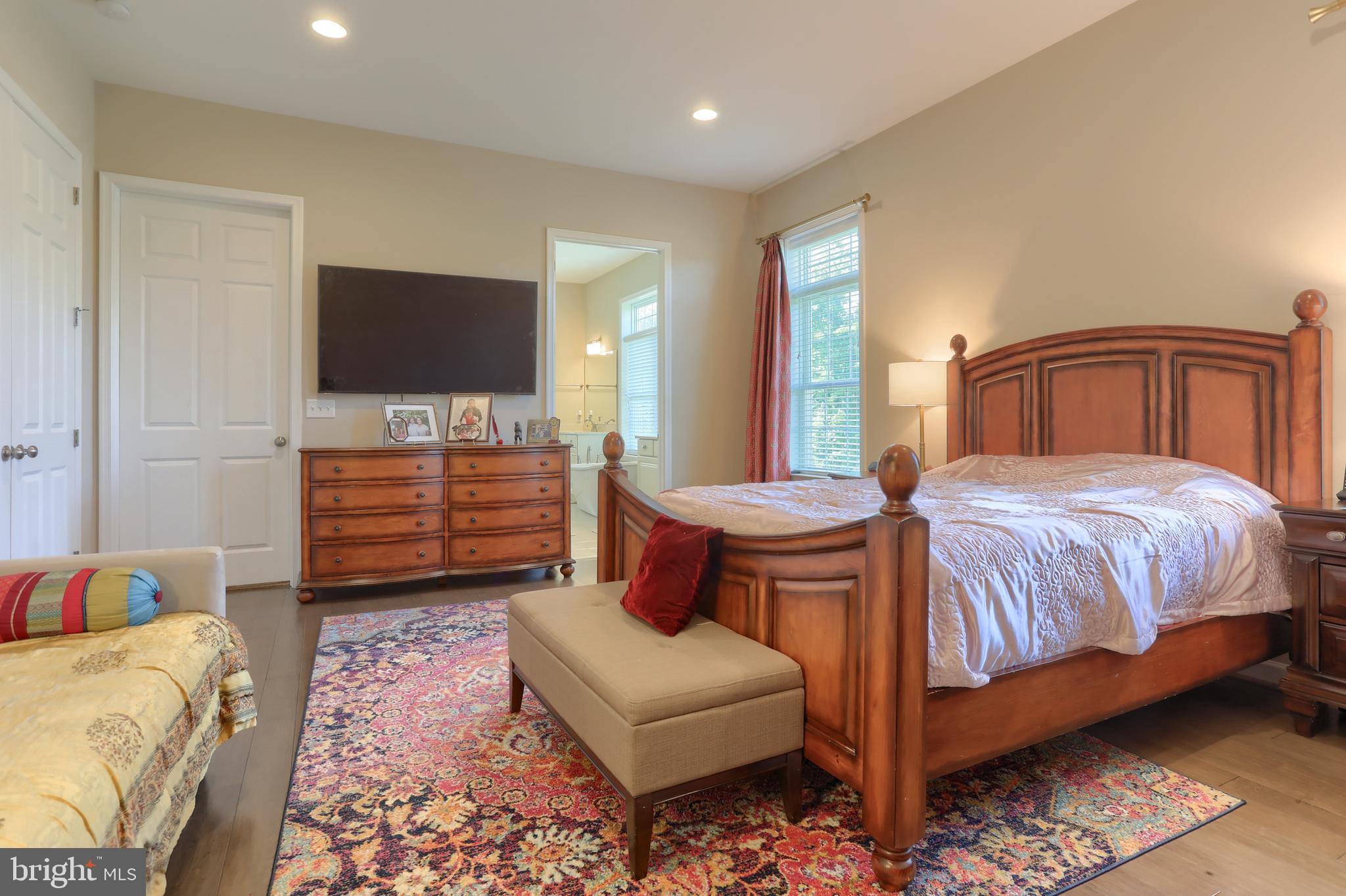 WILLOW CREEK FARMS - Residential