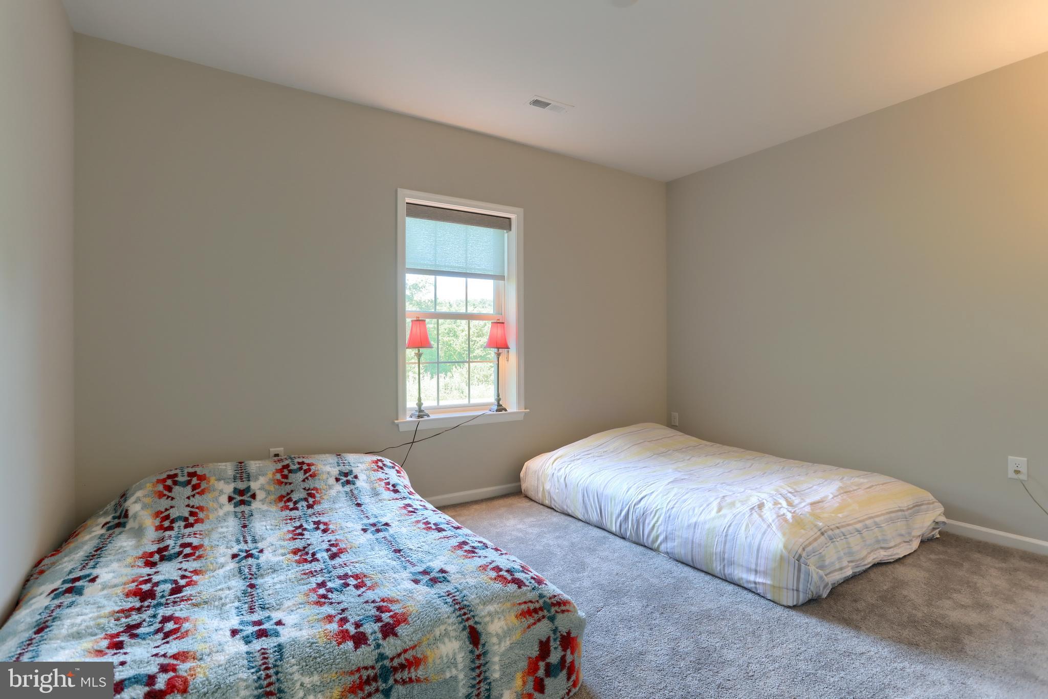 WILLOW CREEK FARMS - Residential