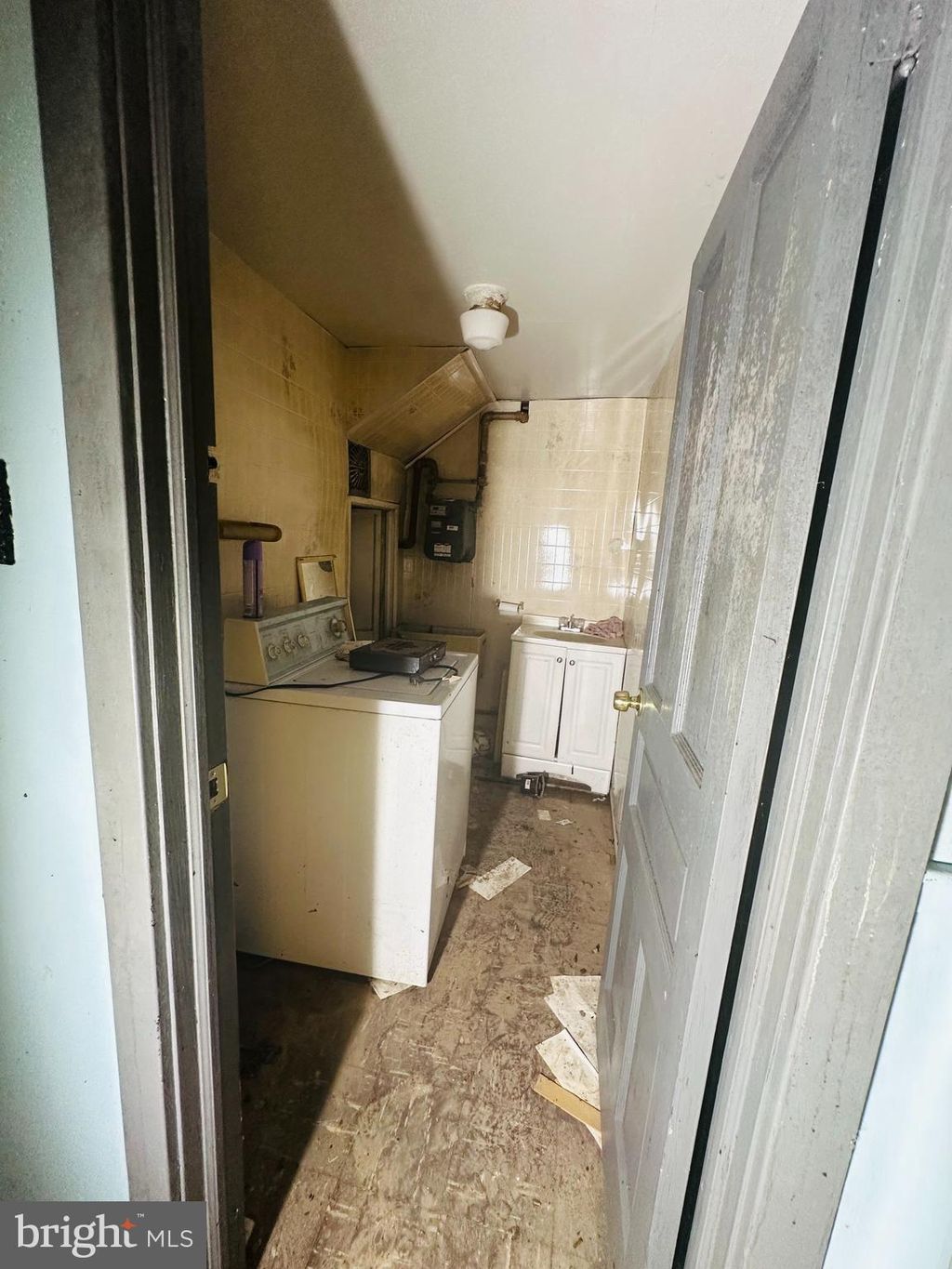 Photo of 1644 Bridge Street, PHILADELPHIA, PA 19124 (MLS # PAPH2512694)