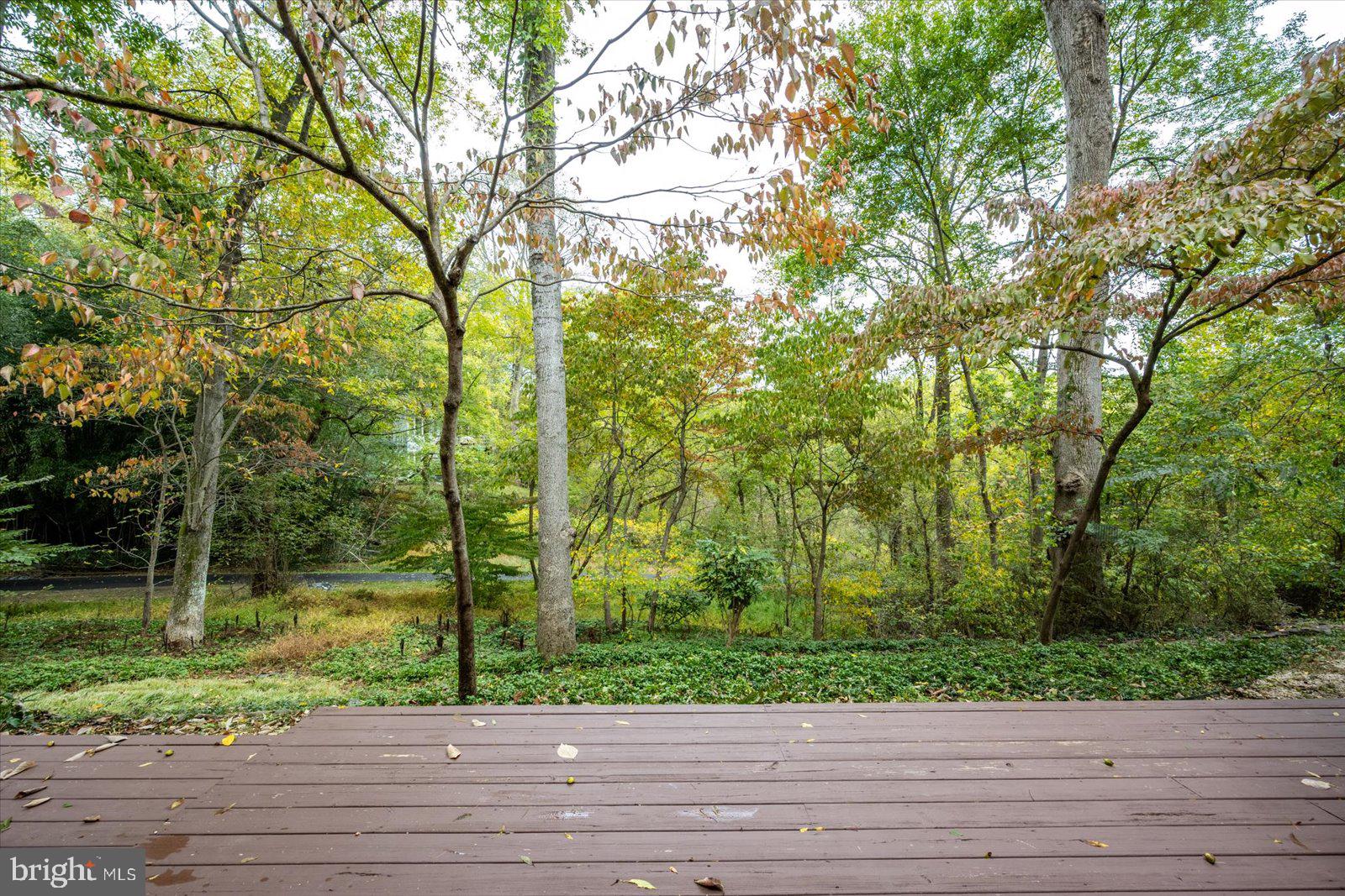 HOBBITS GLEN - Residential