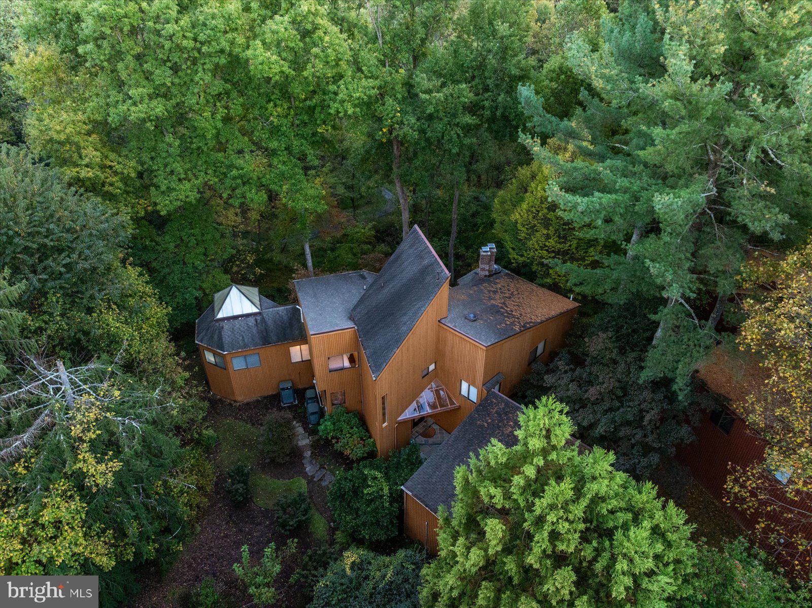 HOBBITS GLEN - Residential