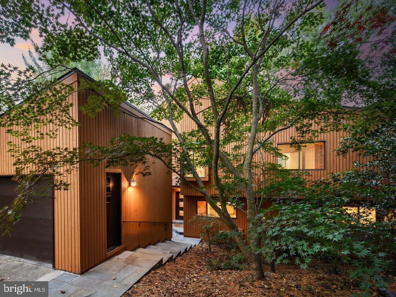 11394 HIGH HAY DRIVE