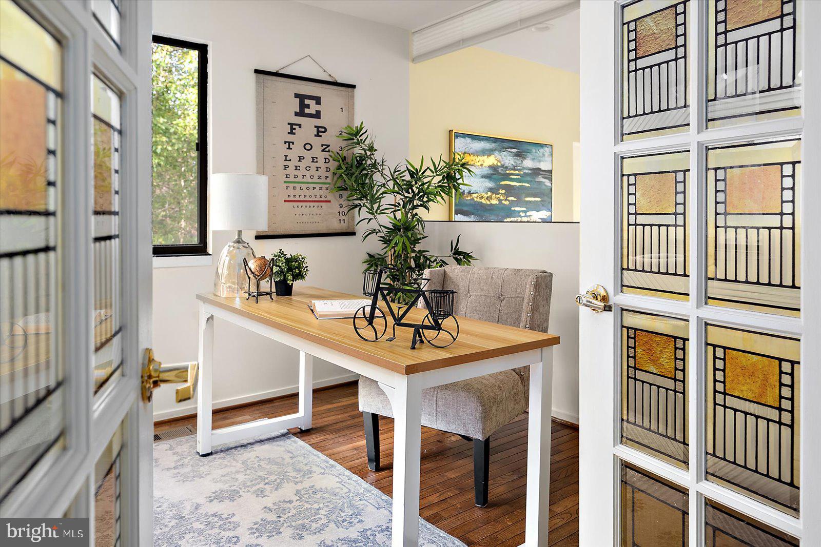 HOBBITS GLEN - Residential