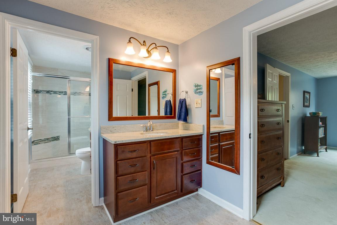 FAIRFAX CLUB ESTATES - Residential