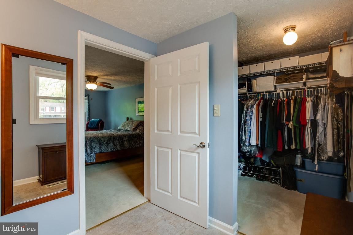 FAIRFAX CLUB ESTATES - Residential