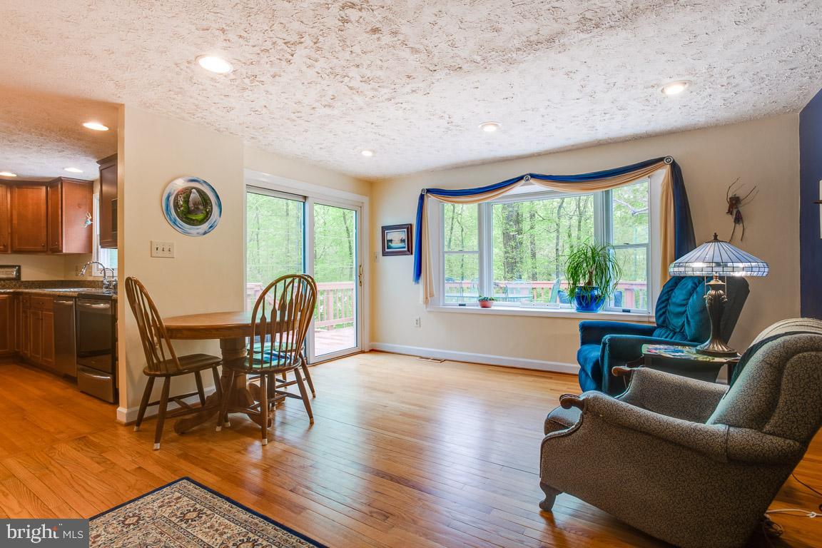 FAIRFAX CLUB ESTATES - Residential