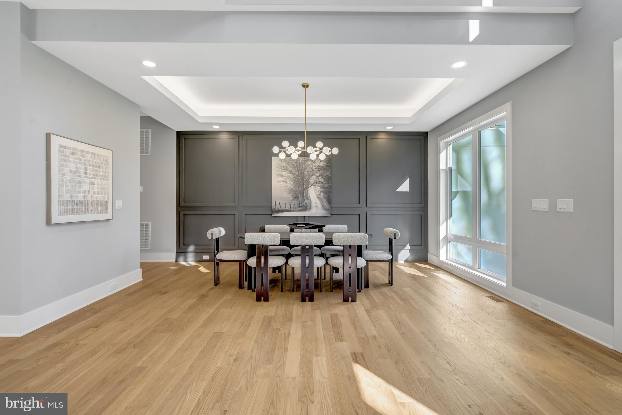 LEEHIGH VILLAGE - Residential