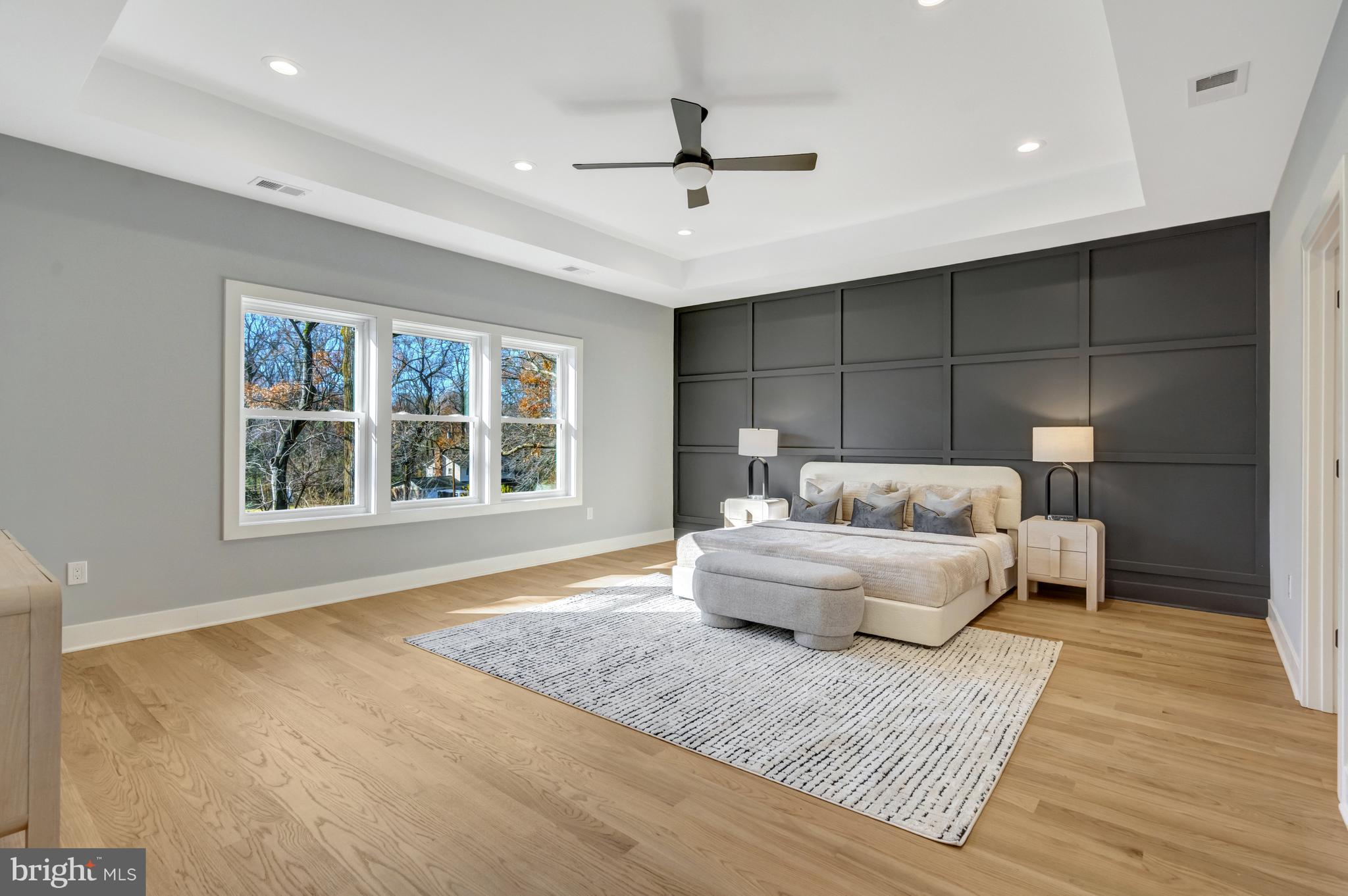 LEEHIGH VILLAGE - Residential