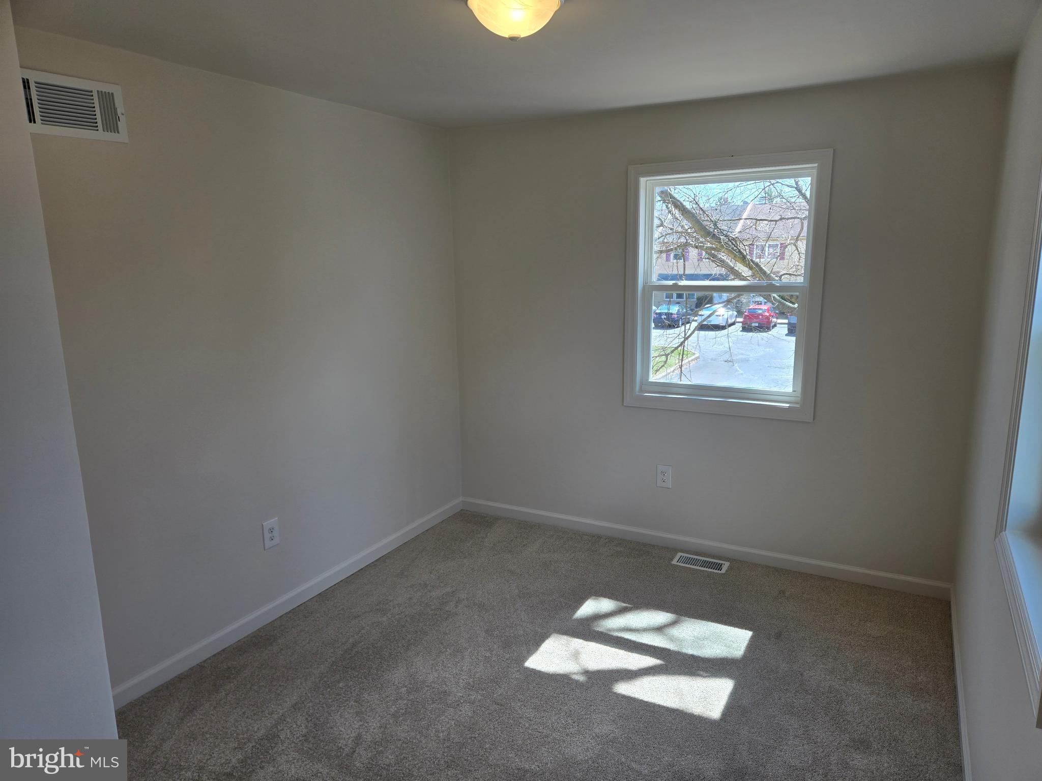 QUAKER RUN - Residential