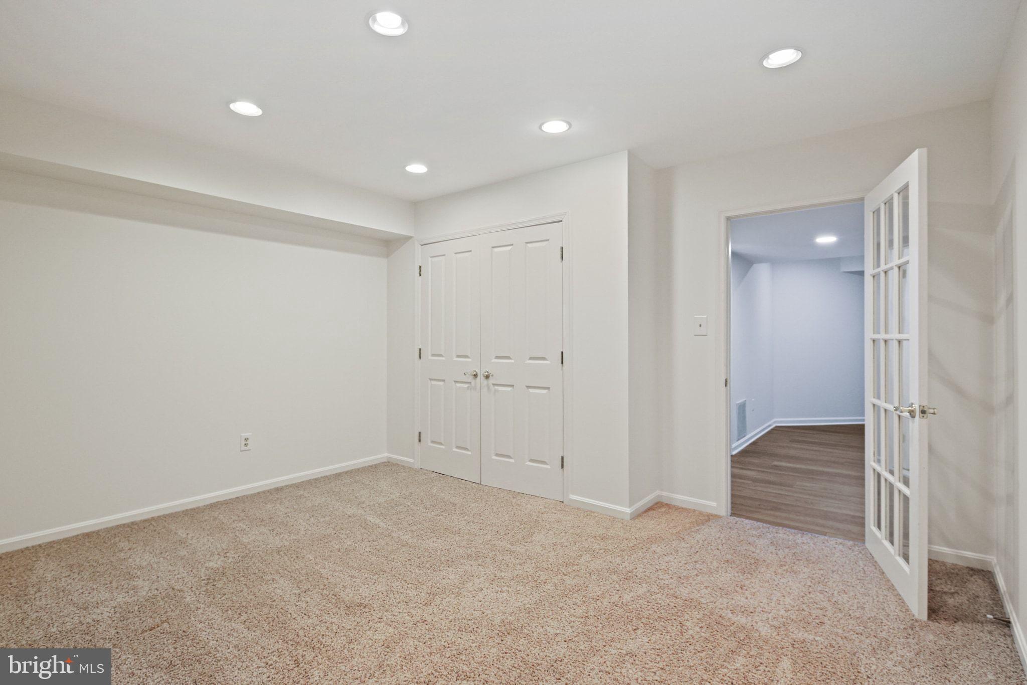 CRYSTAL CLEAR - Residential