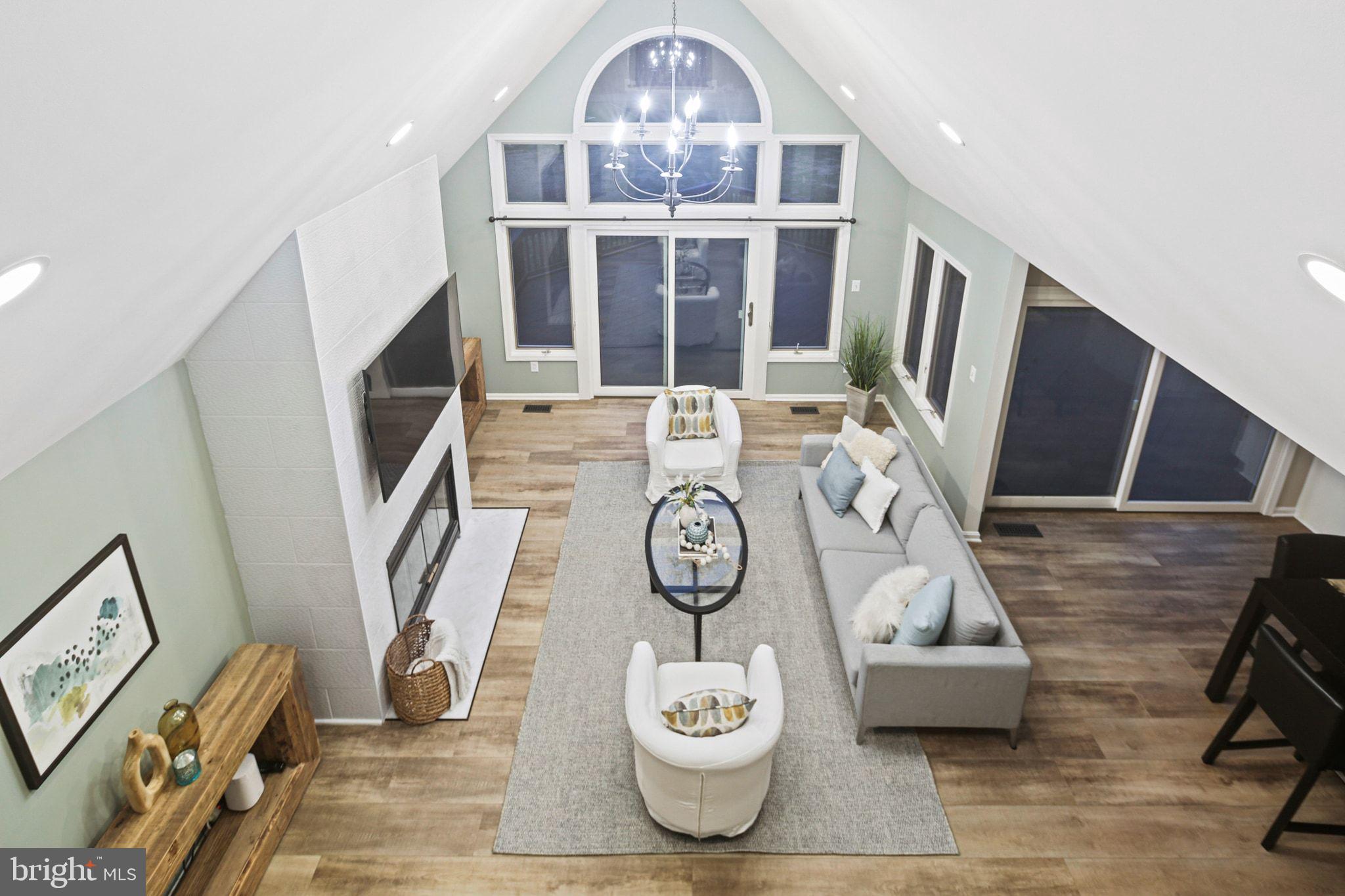 CRYSTAL CLEAR - Residential