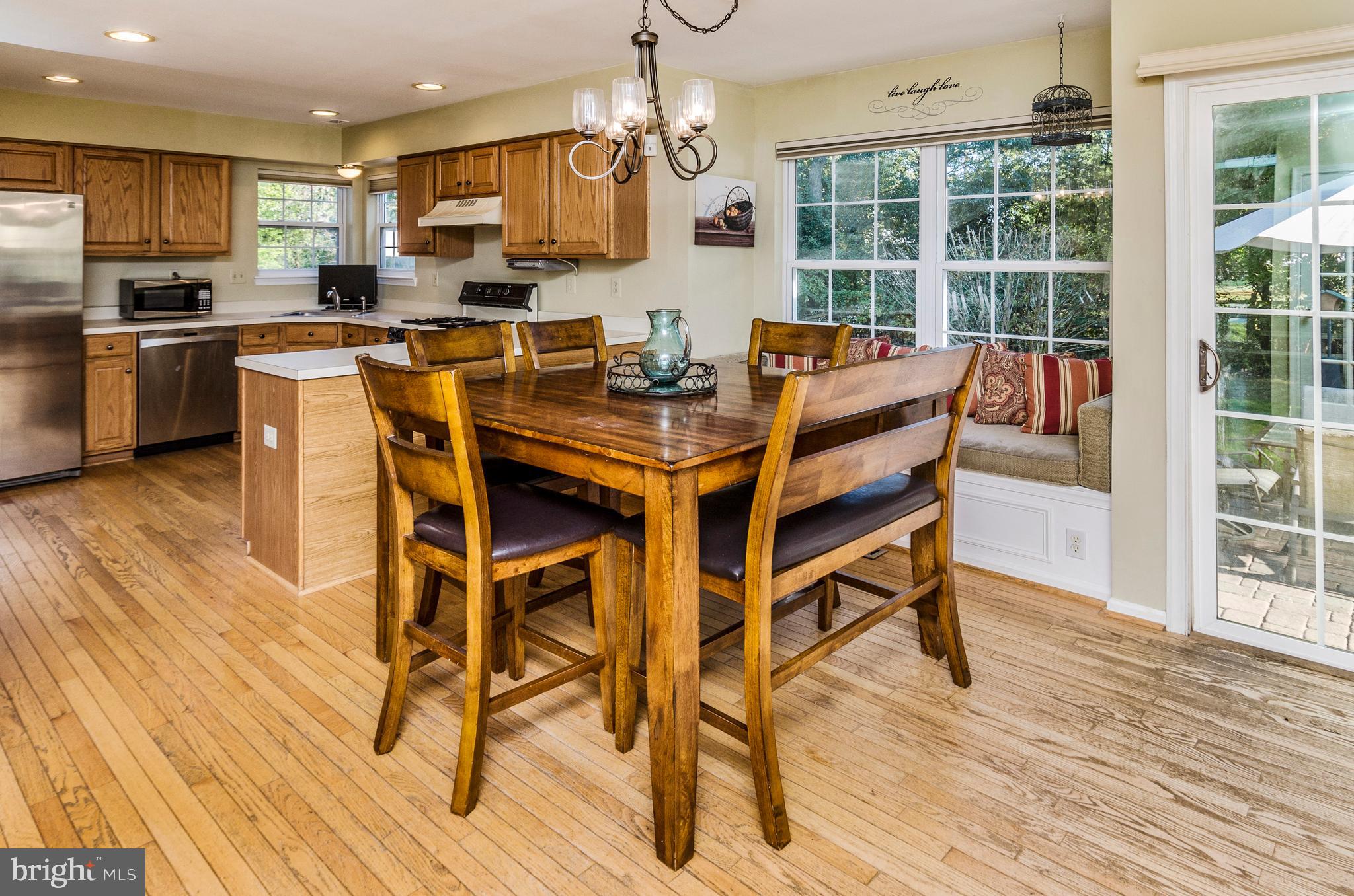 HIDDEN OAKS - Residential