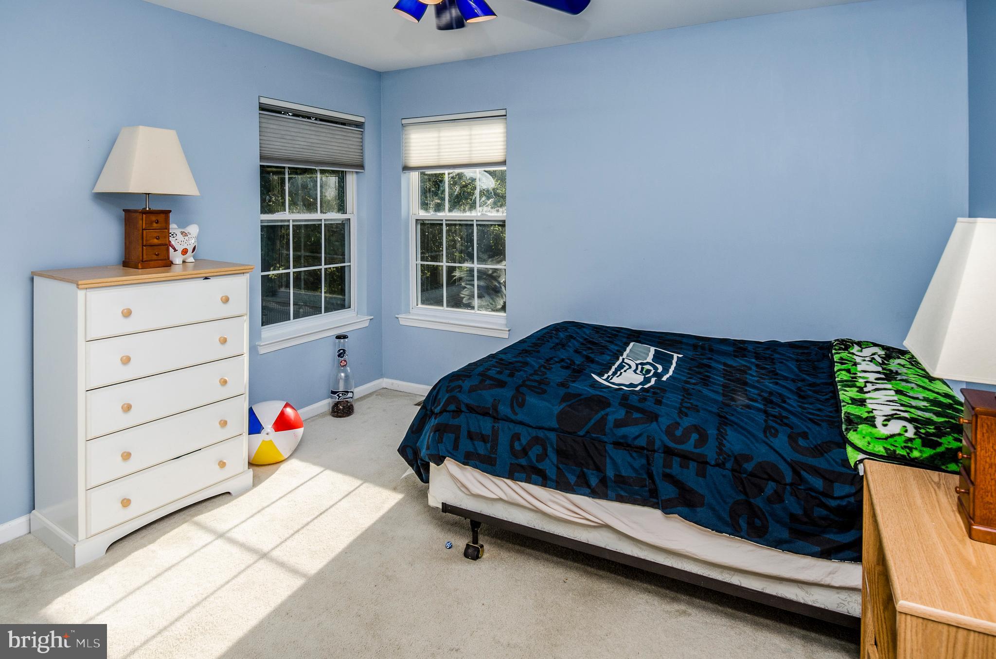 HIDDEN OAKS - Residential