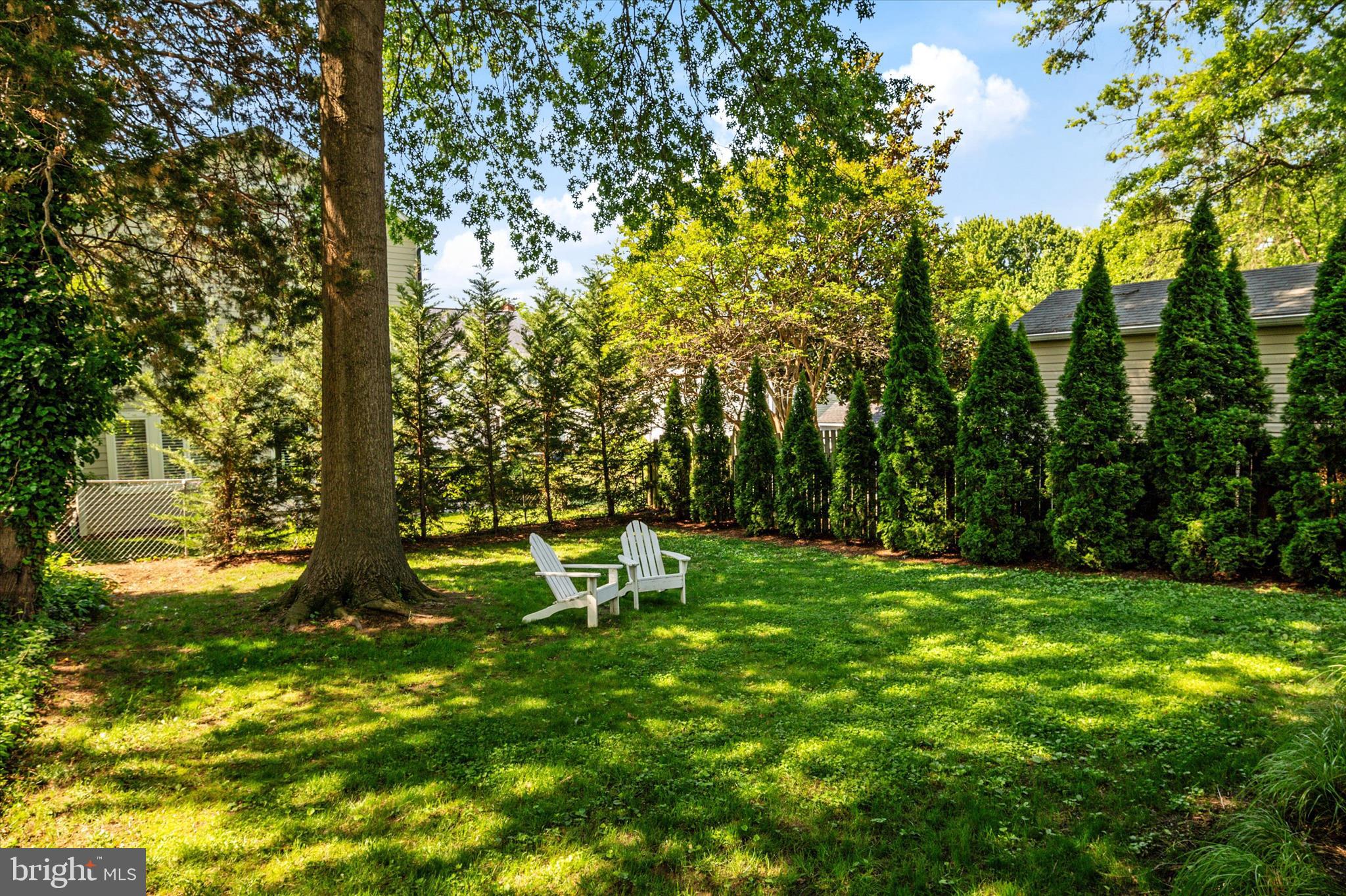 MURRAY HILL - Residential