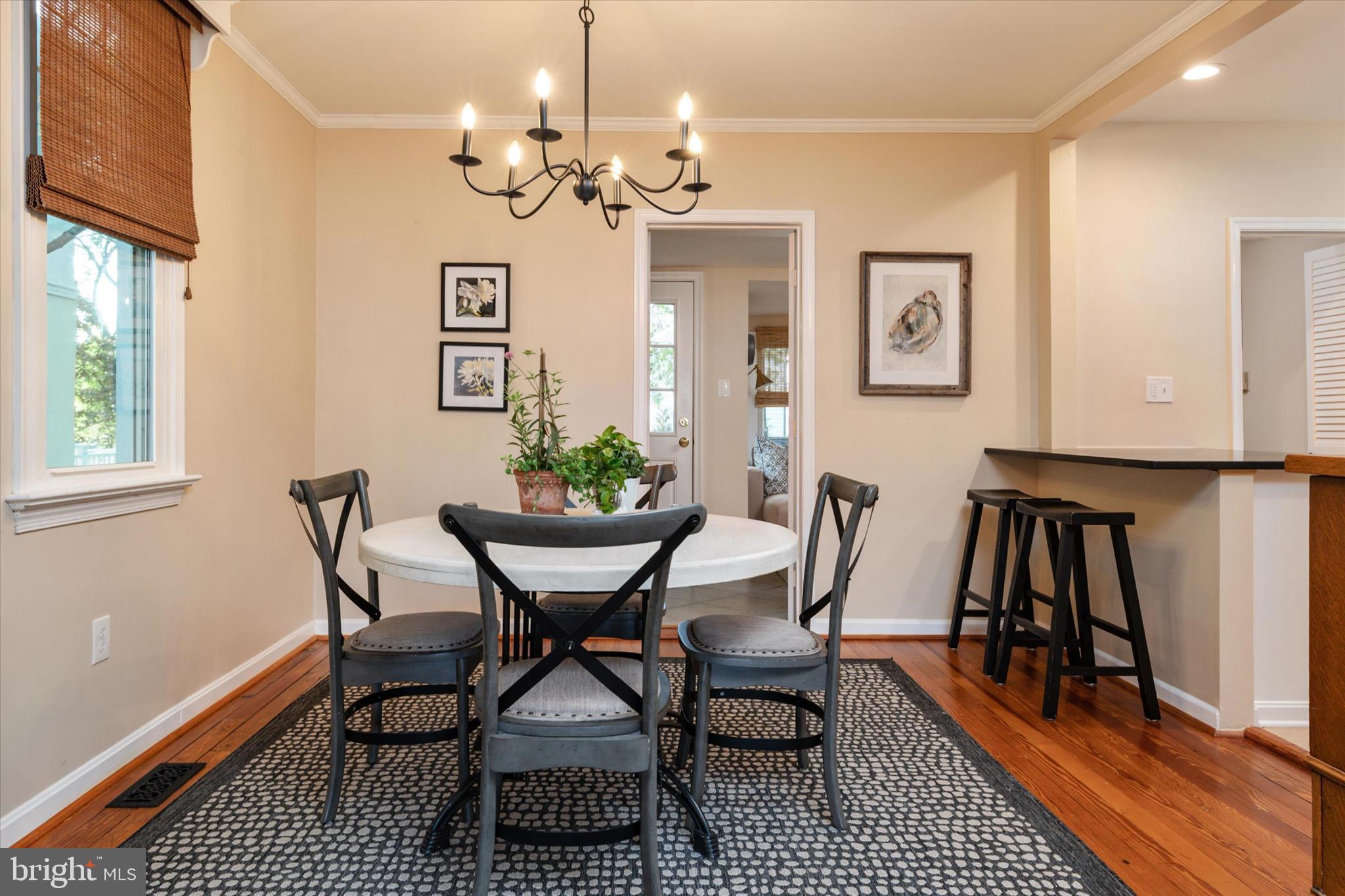 MURRAY HILL - Residential