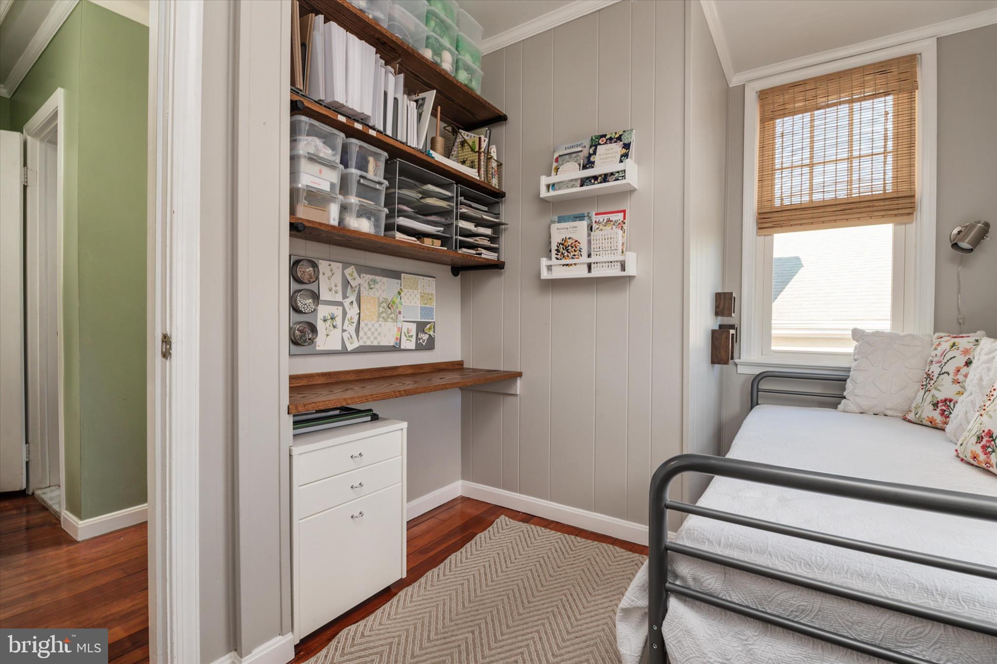 MURRAY HILL - Residential