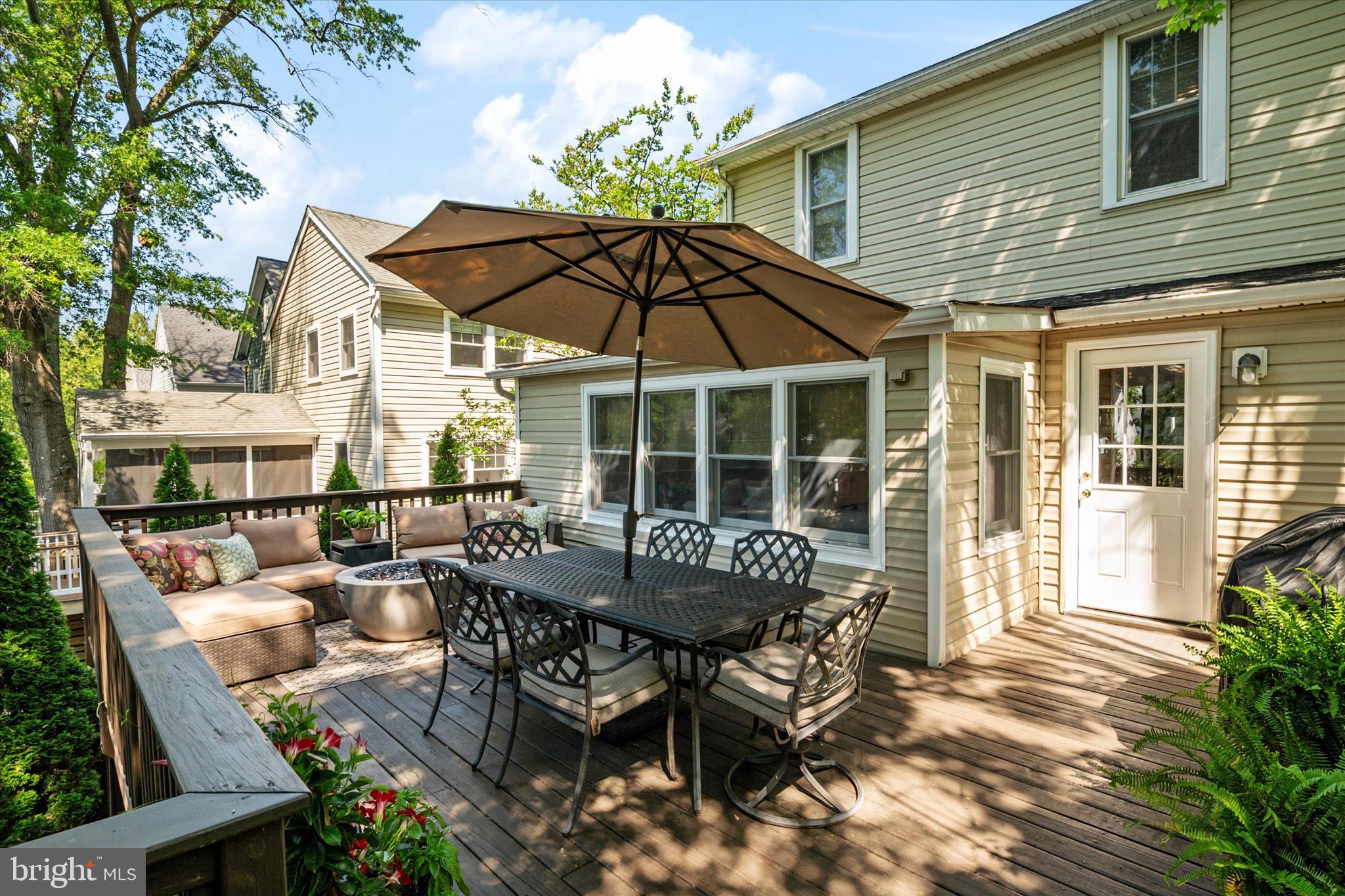 MURRAY HILL - Residential