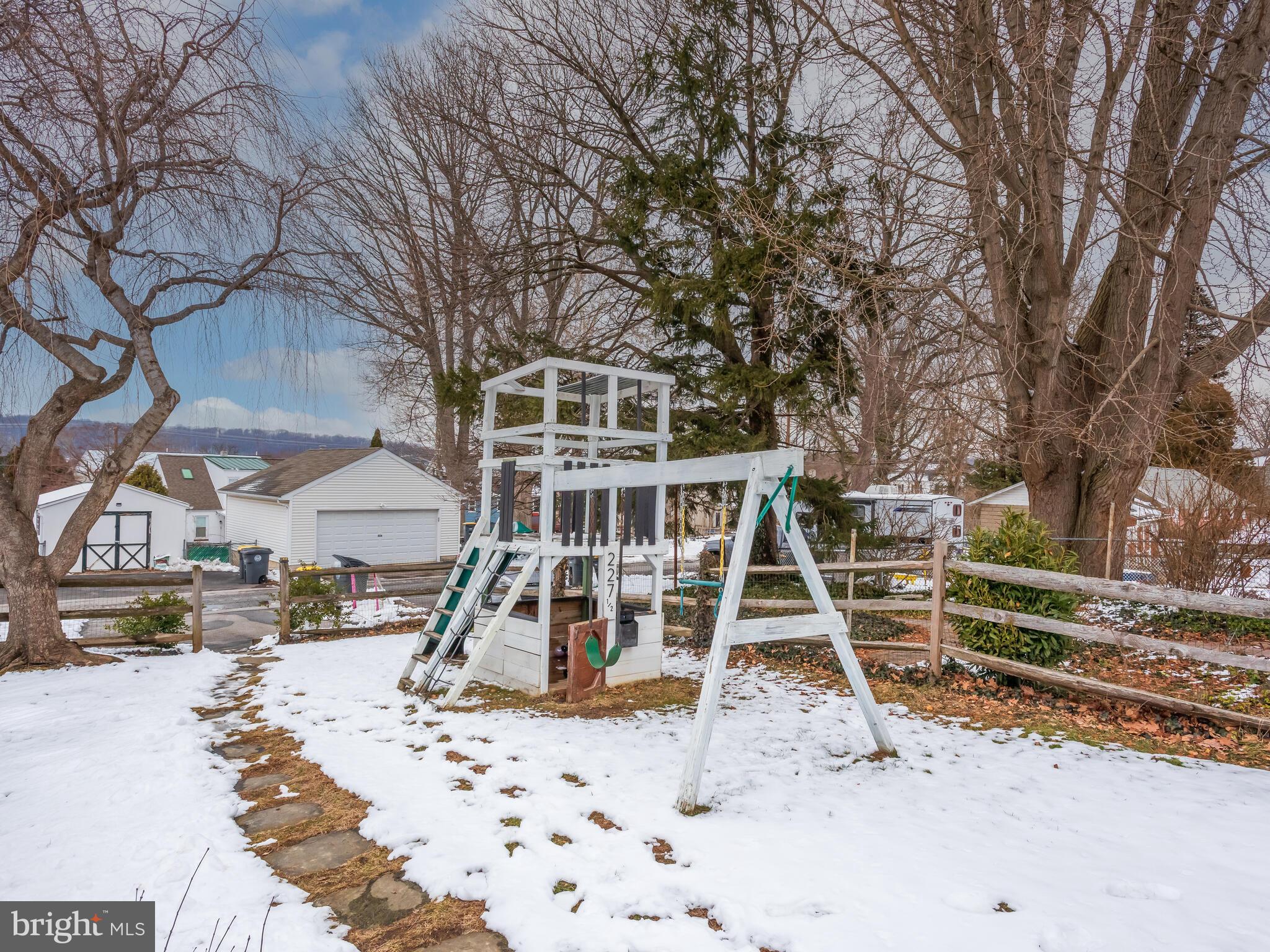 DOWNINGTOWN BORO - Residential