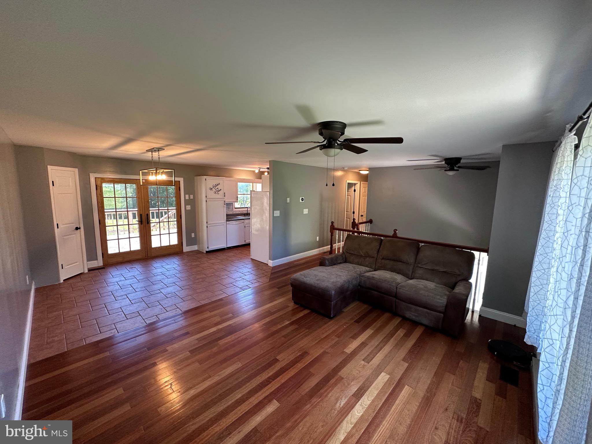 19632 COOL HOLLOW WAY