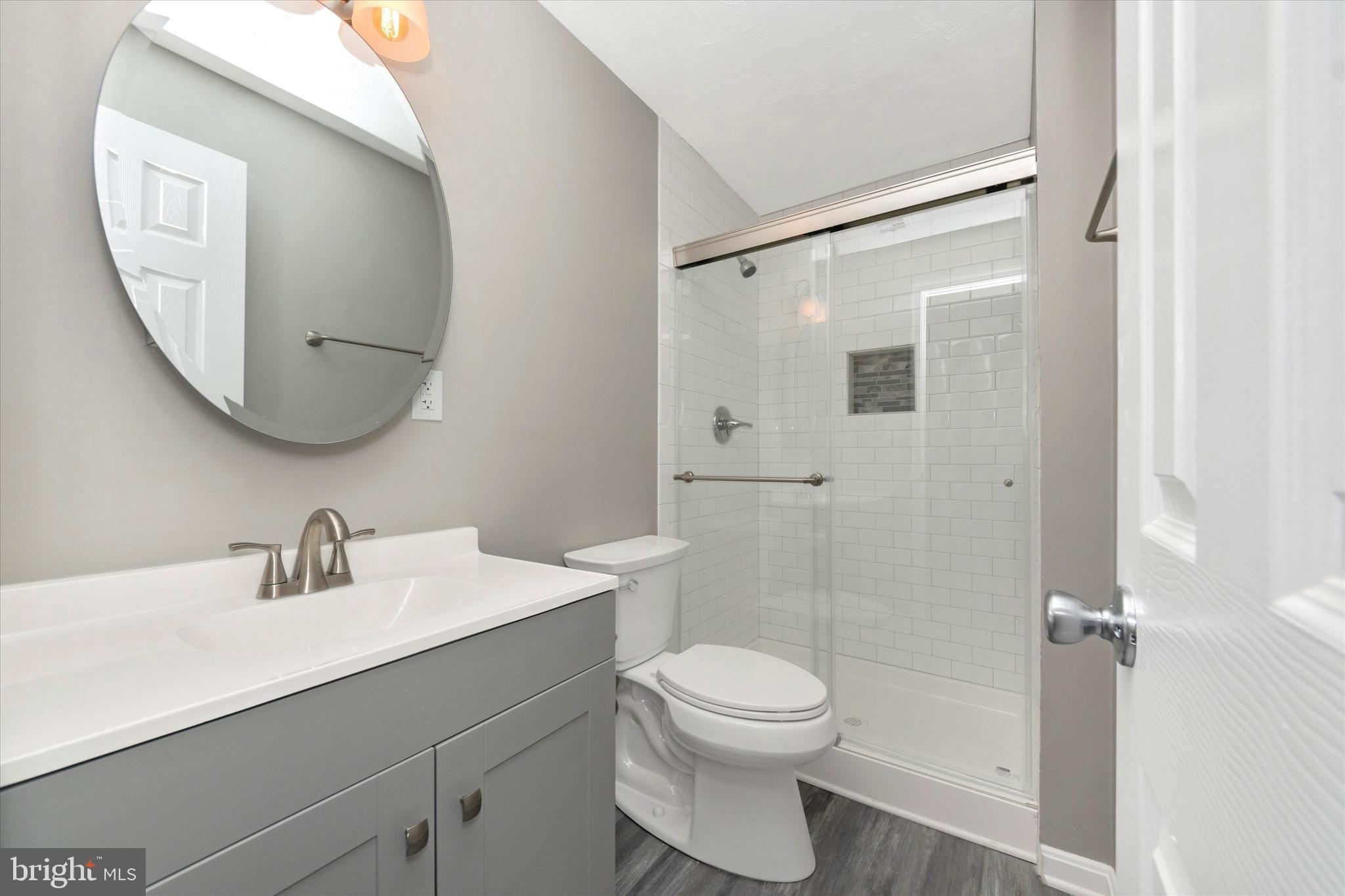 RIDGEFIELD - Residential Lease