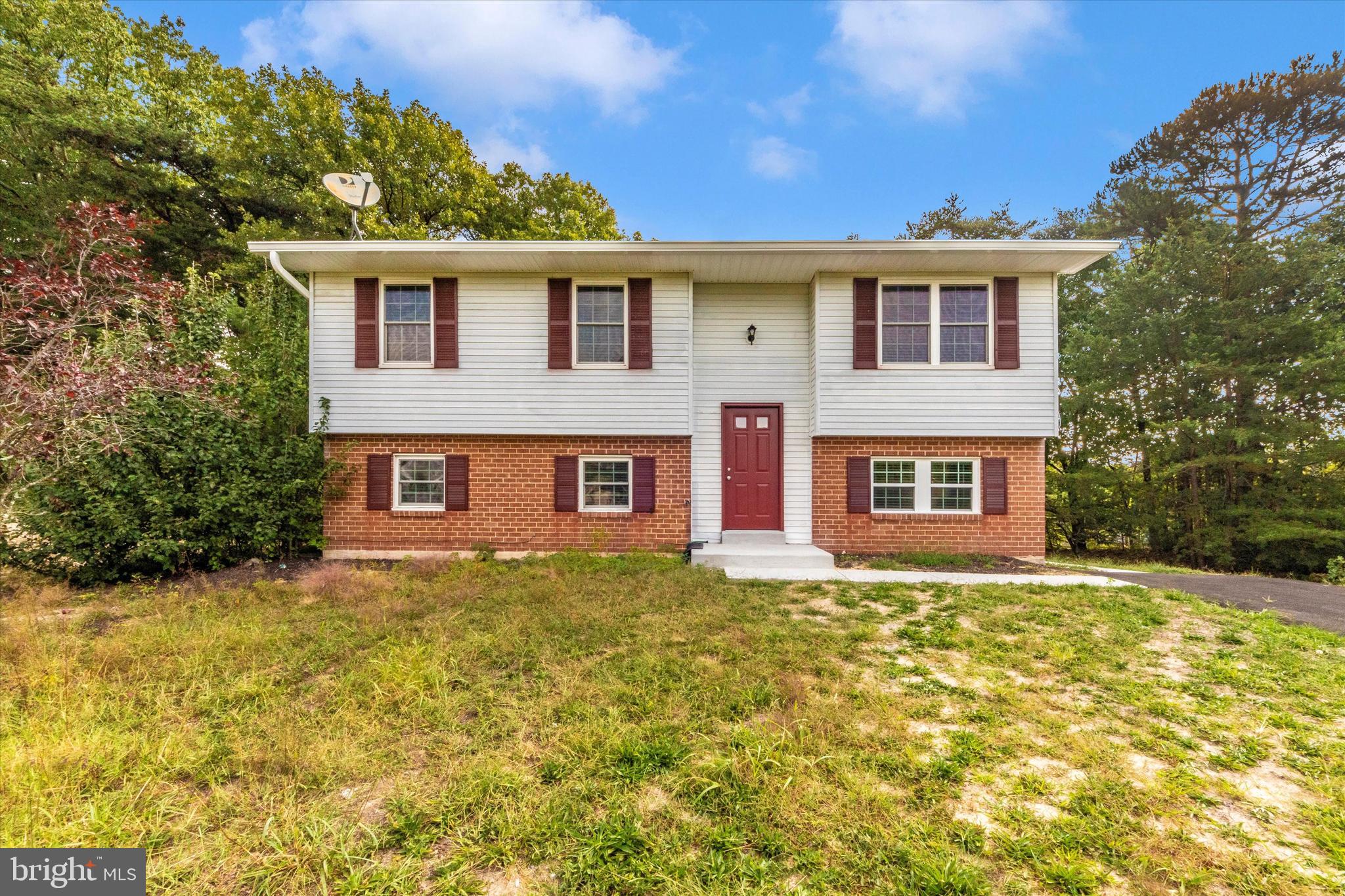 RIDGEFIELD - Residential Lease