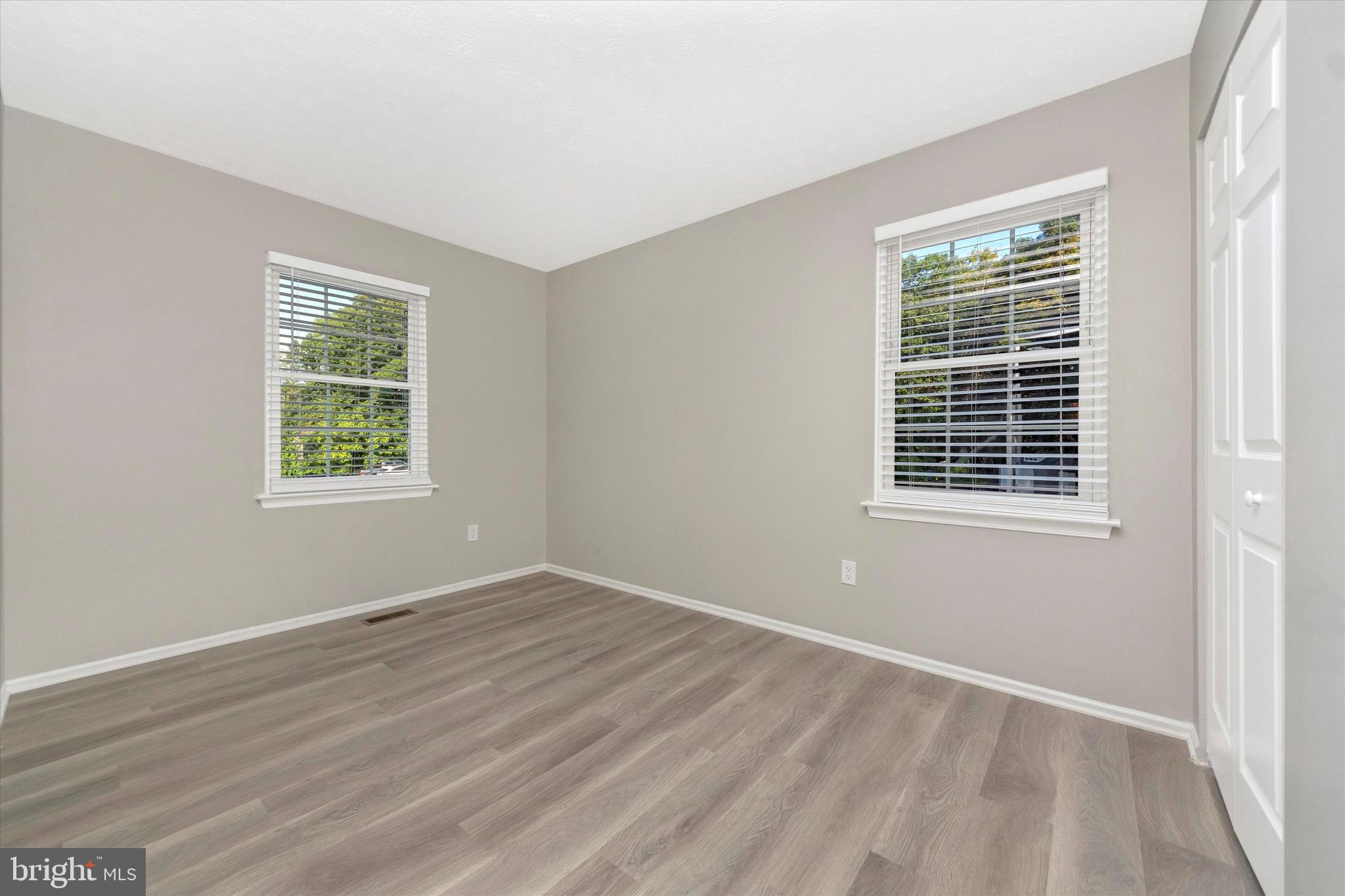 RIDGEFIELD - Residential Lease