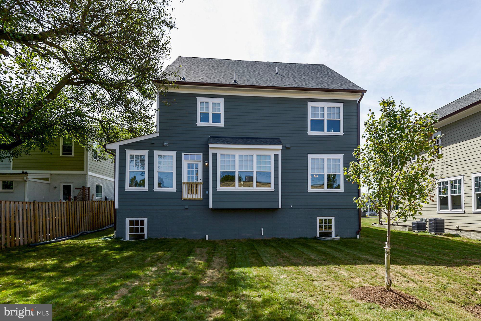 HIGHVIEW PARK - Residential