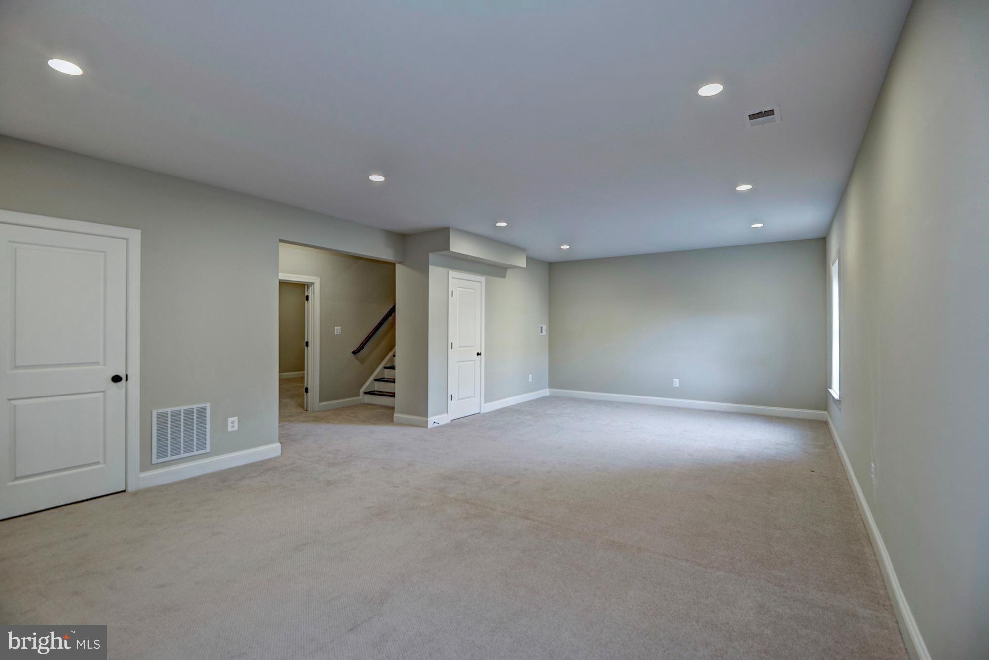 HIGHVIEW PARK - Residential