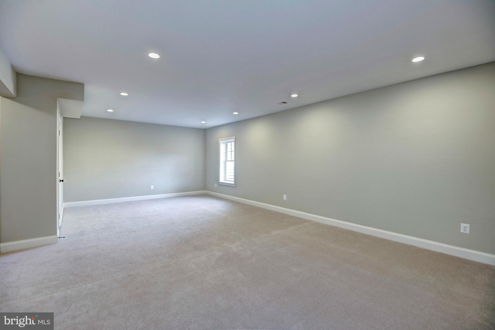 HIGHVIEW PARK - Residential