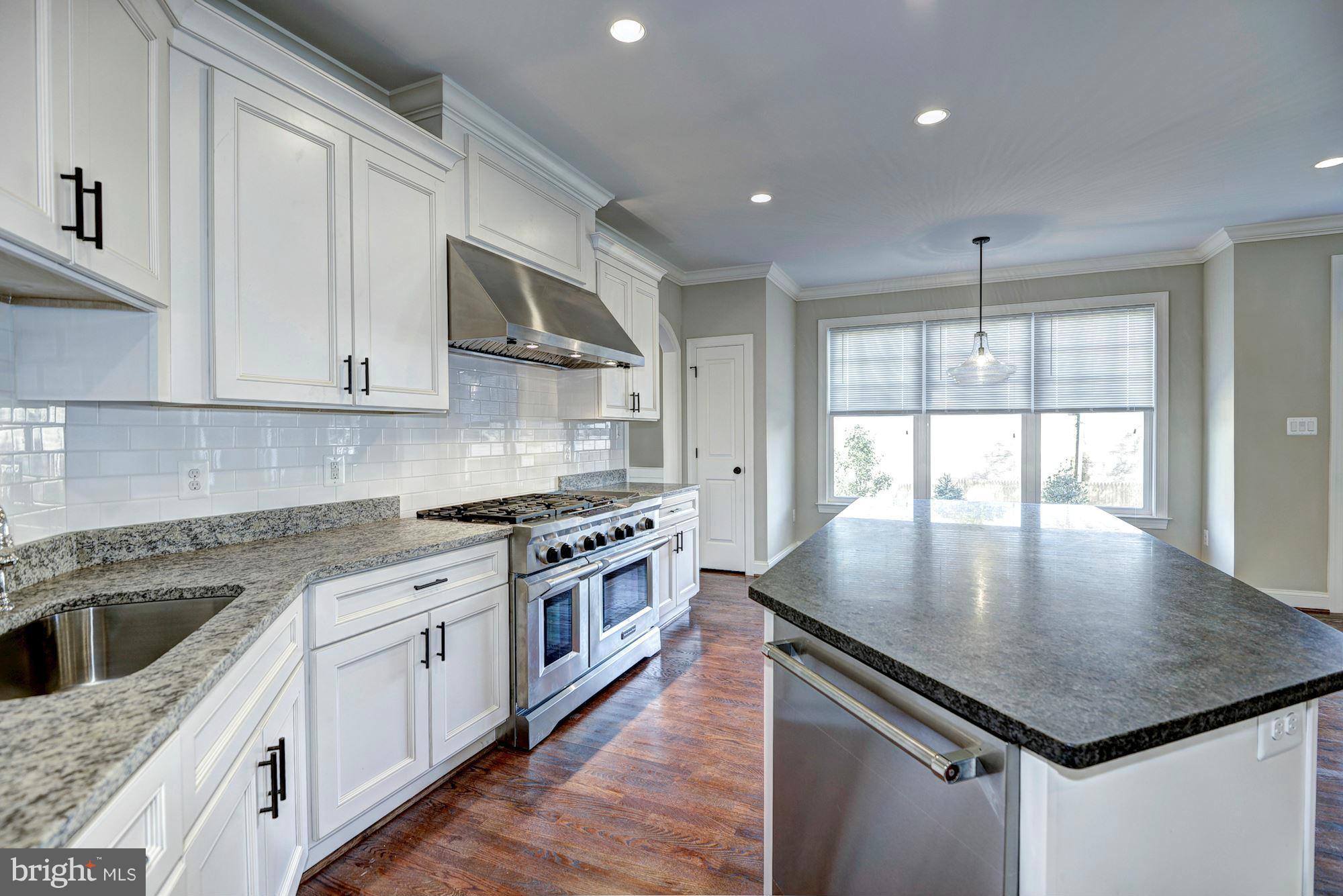 HIGHVIEW PARK - Residential