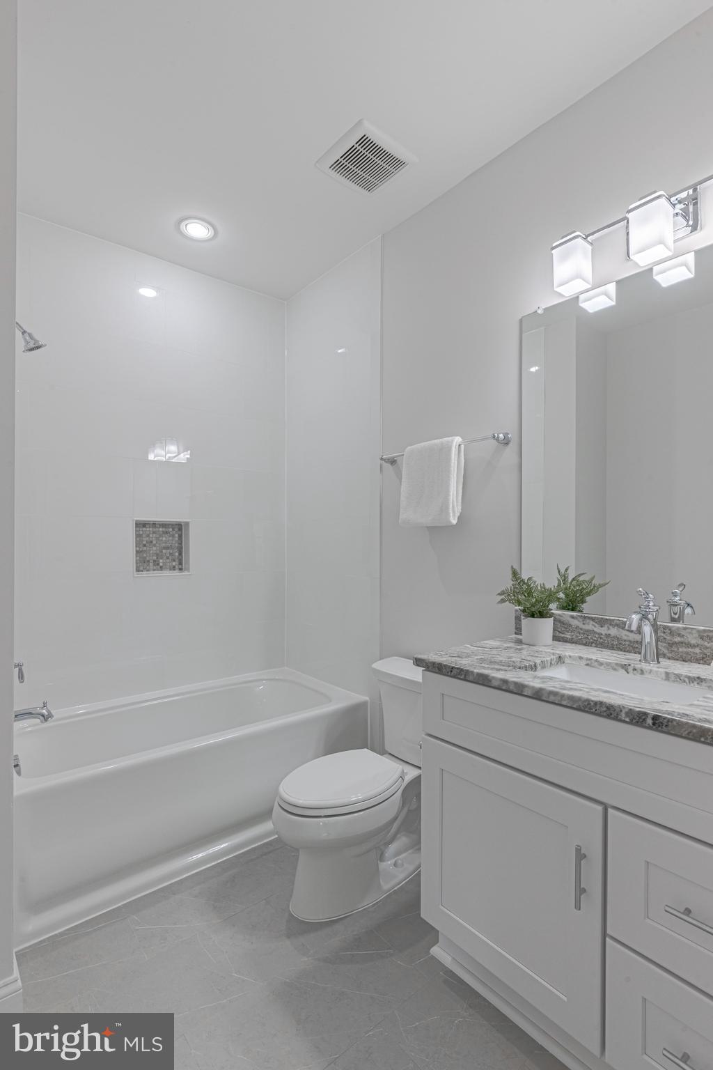 WESTBRIAR COUNTRY CLUB ESTATES - Residential