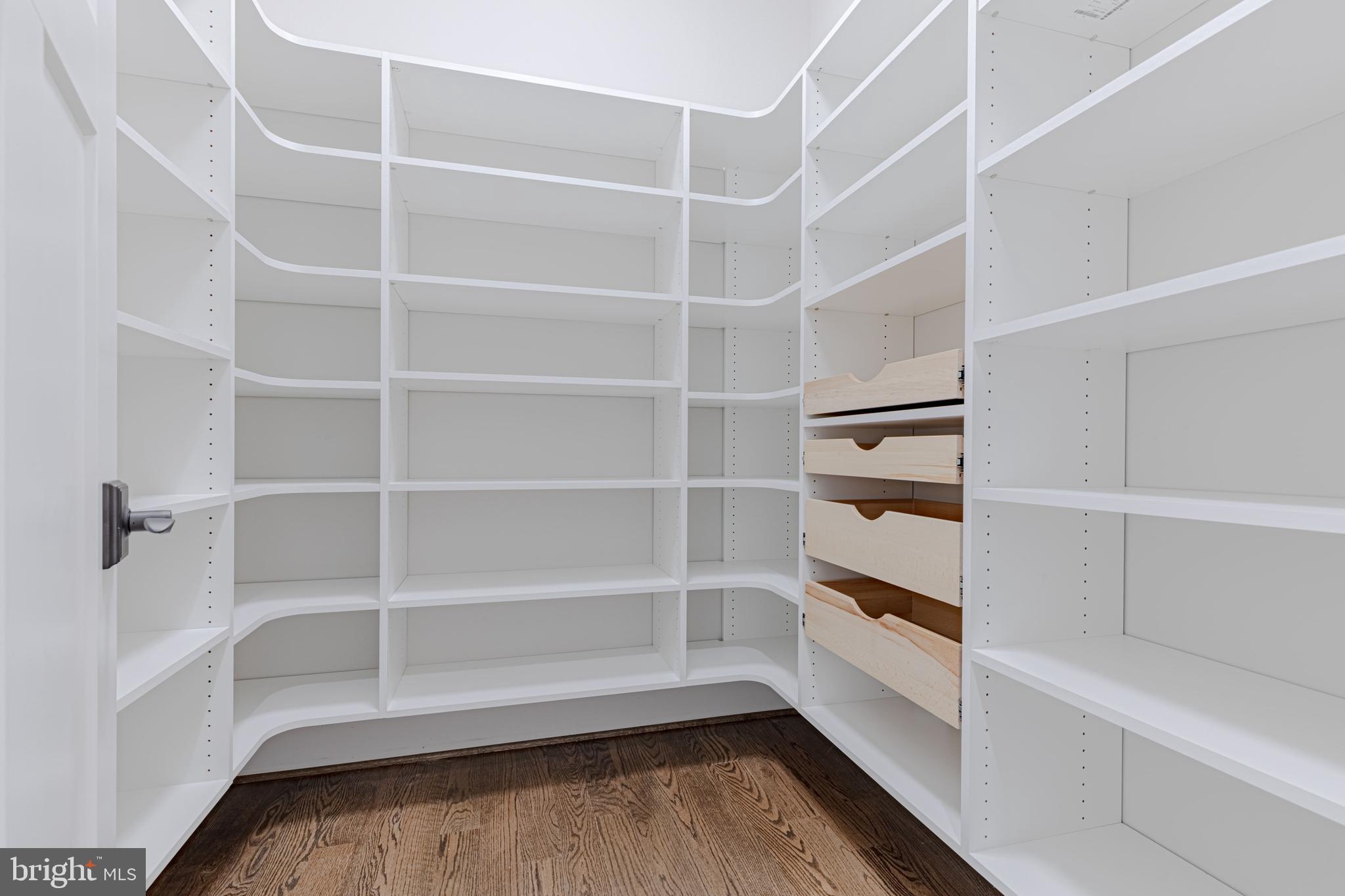 WESTBRIAR COUNTRY CLUB ESTATES - Residential