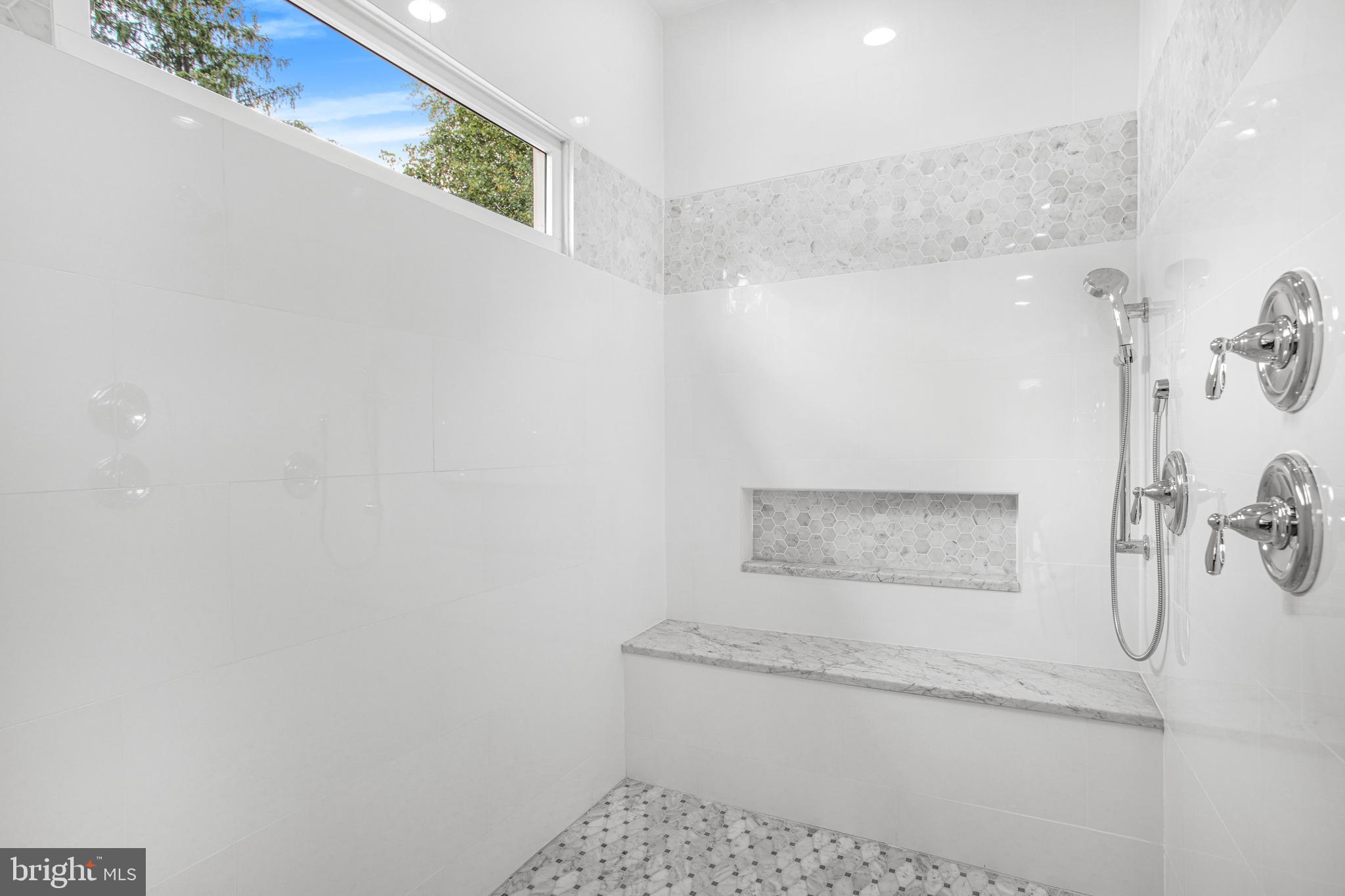 WESTBRIAR COUNTRY CLUB ESTATES - Residential