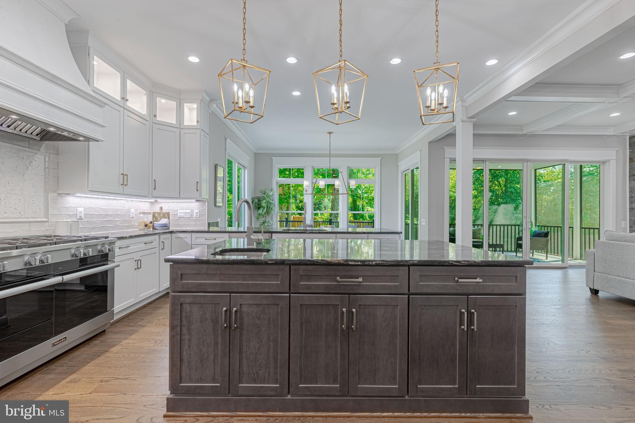 WESTBRIAR COUNTRY CLUB ESTATES - Residential