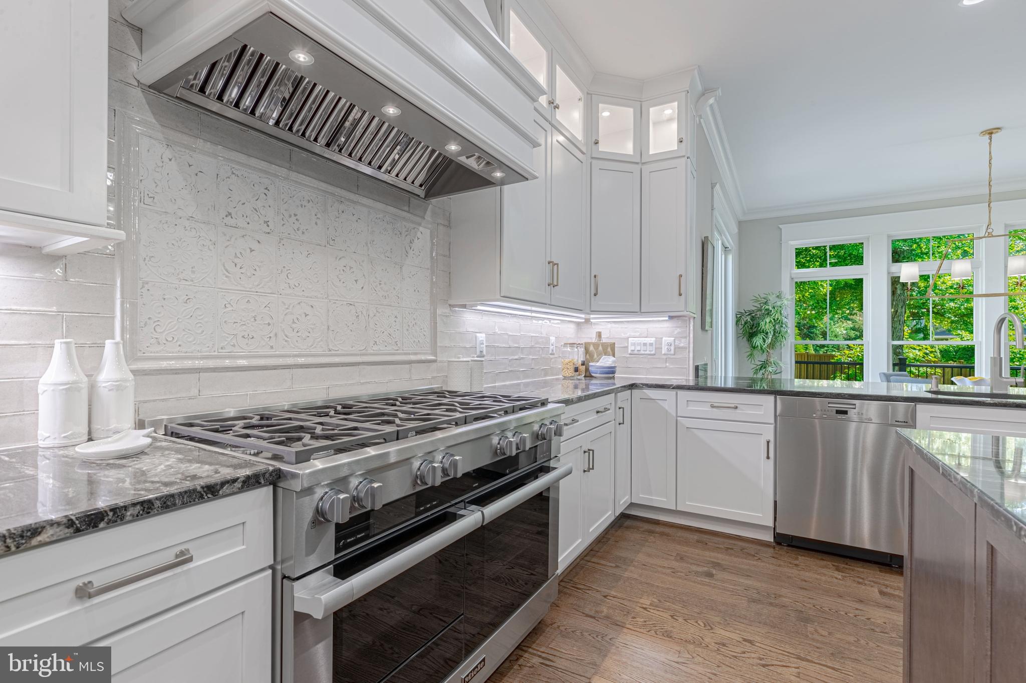 WESTBRIAR COUNTRY CLUB ESTATES - Residential