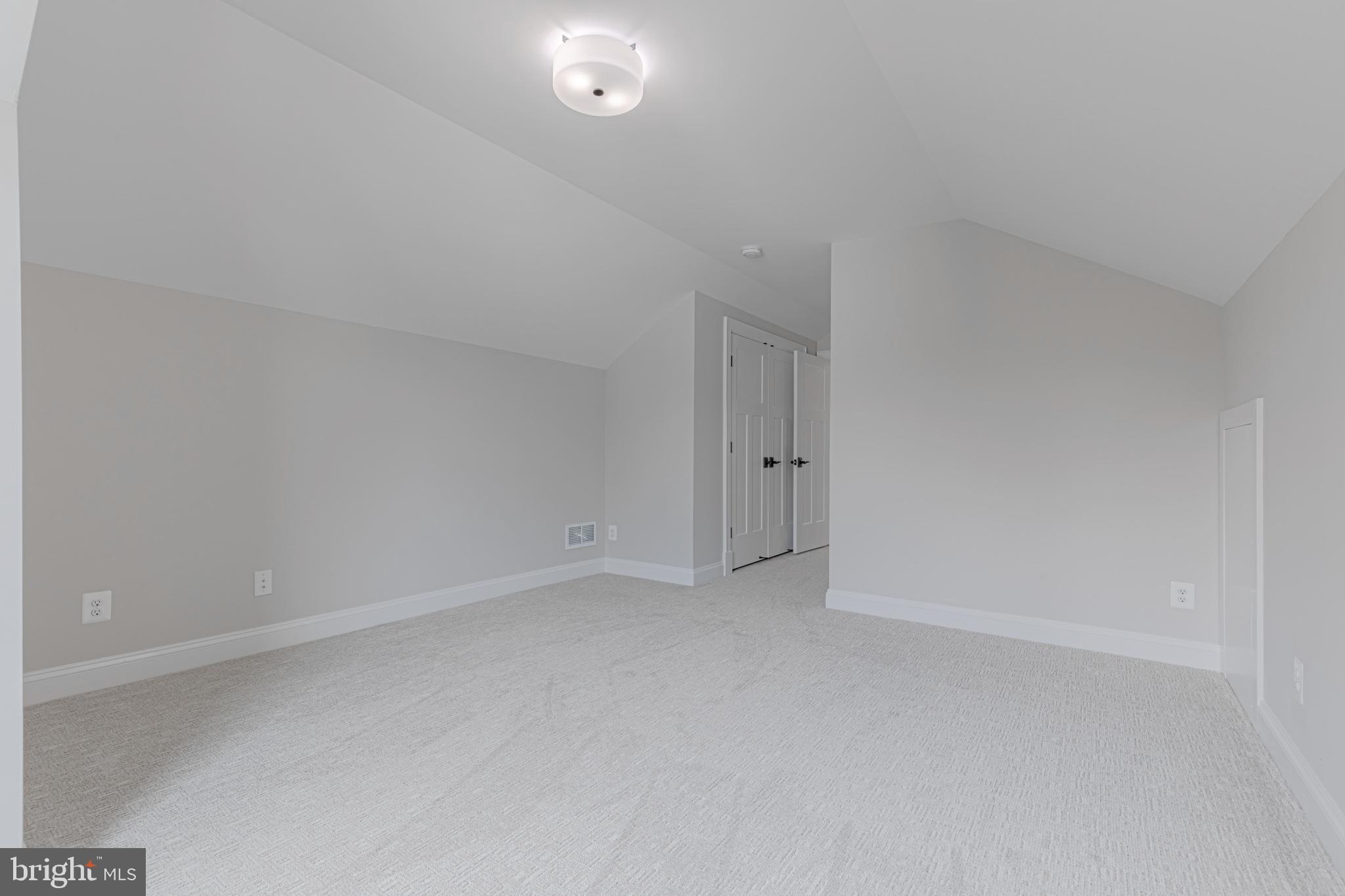 WESTBRIAR COUNTRY CLUB ESTATES - Residential