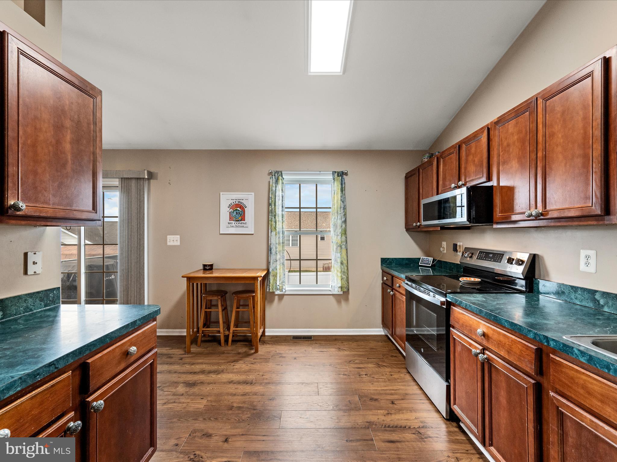 INWOOD MEADOWS - Residential