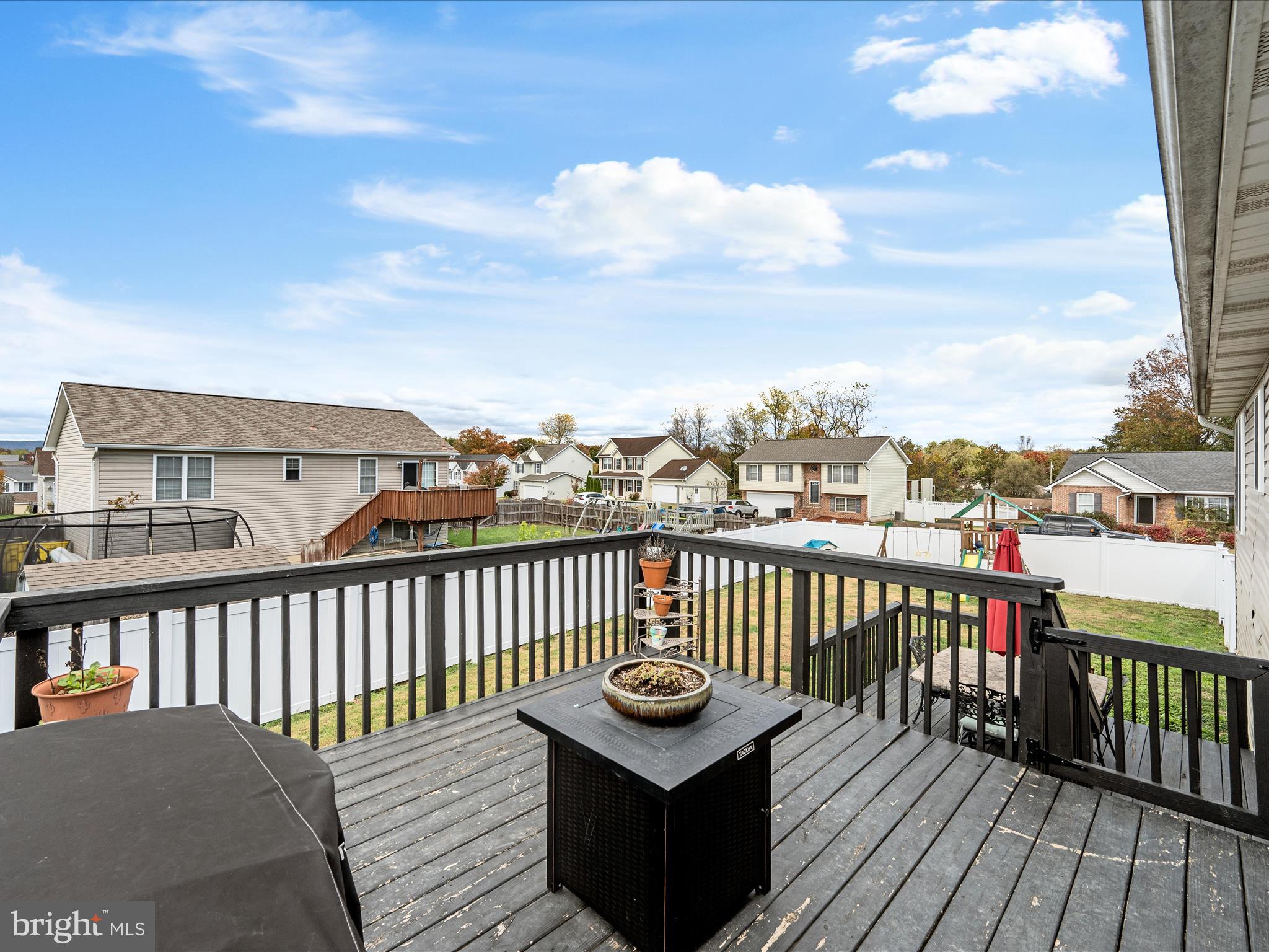 INWOOD MEADOWS - Residential