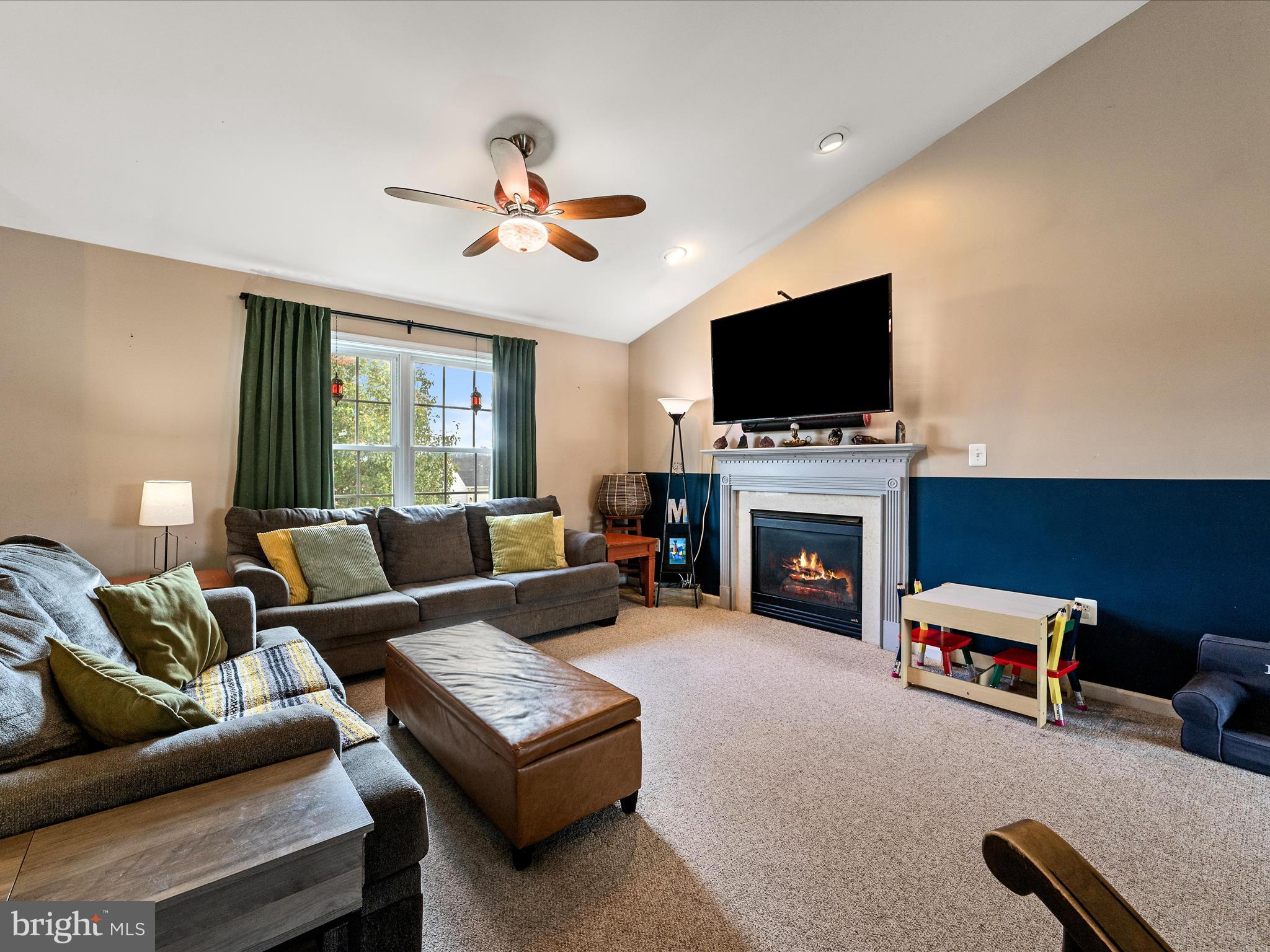 INWOOD MEADOWS - Residential