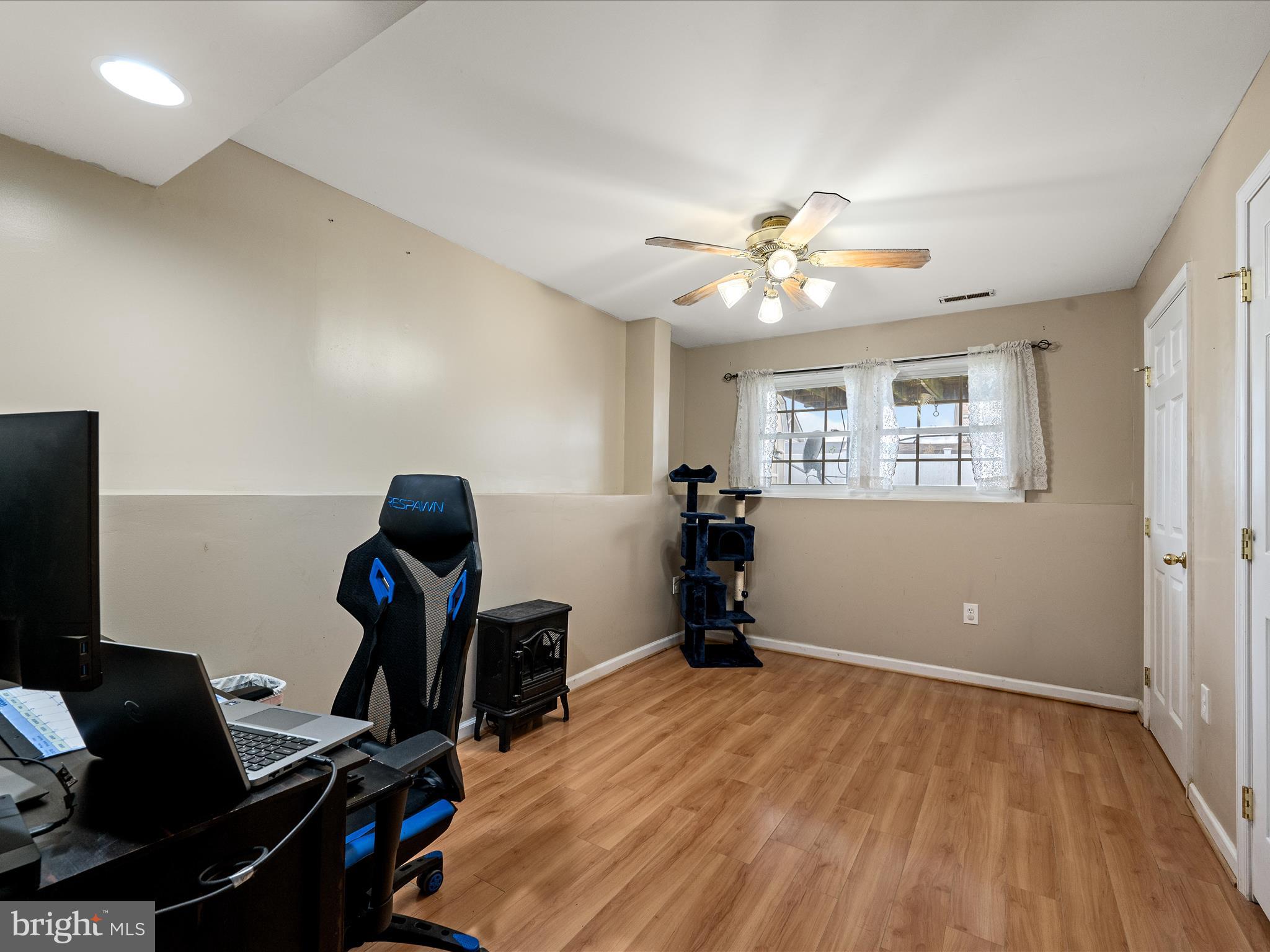 INWOOD MEADOWS - Residential