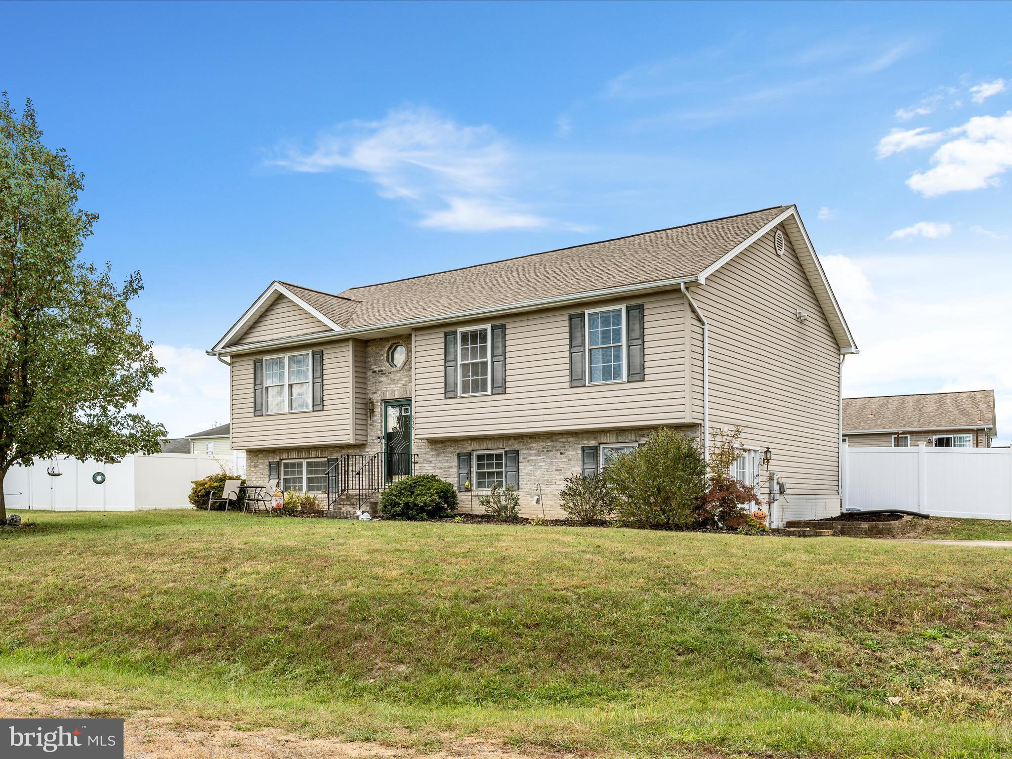 INWOOD MEADOWS - Residential